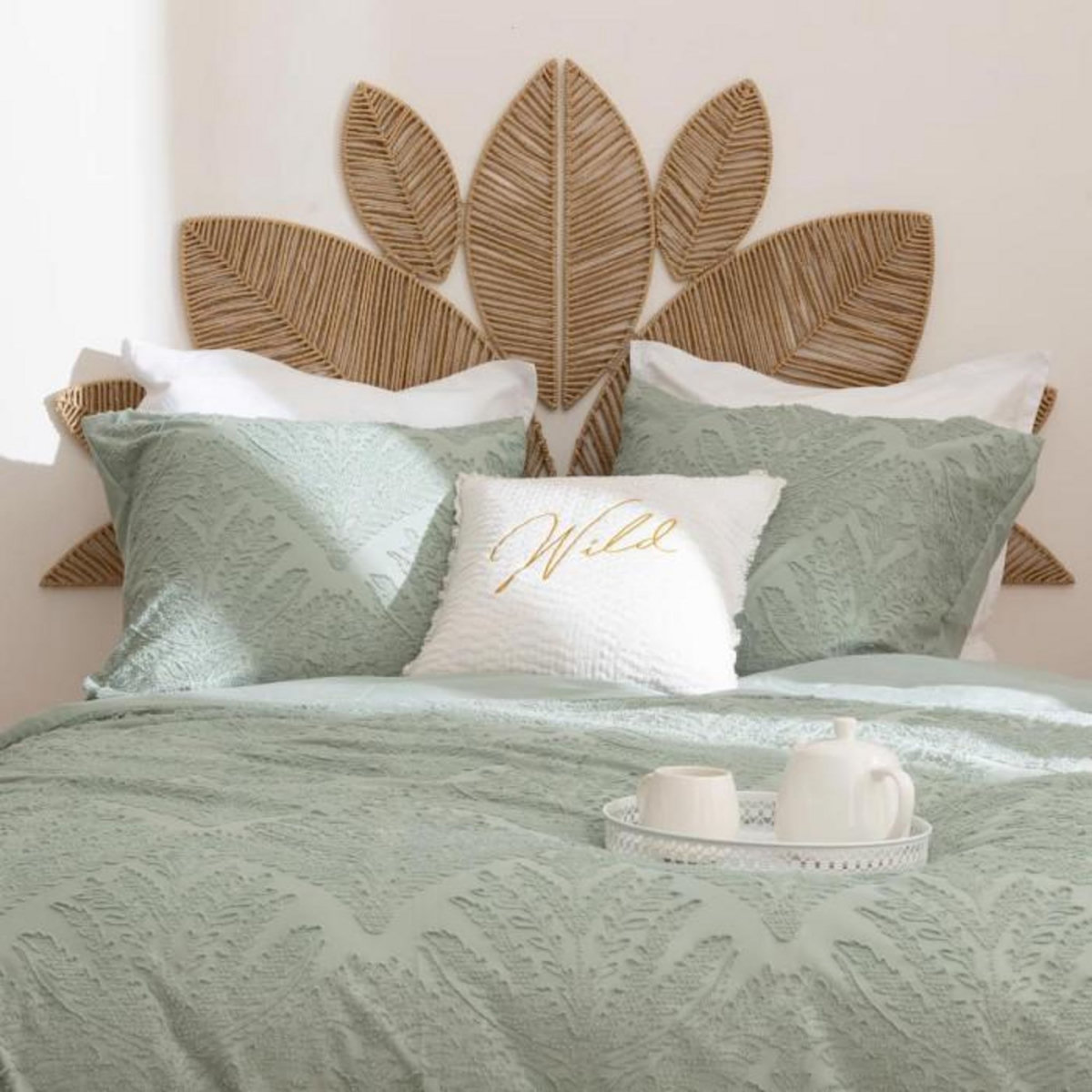 ATMOSPHERA Coussin Déco Brodé  Wild  45x45cm Blanc