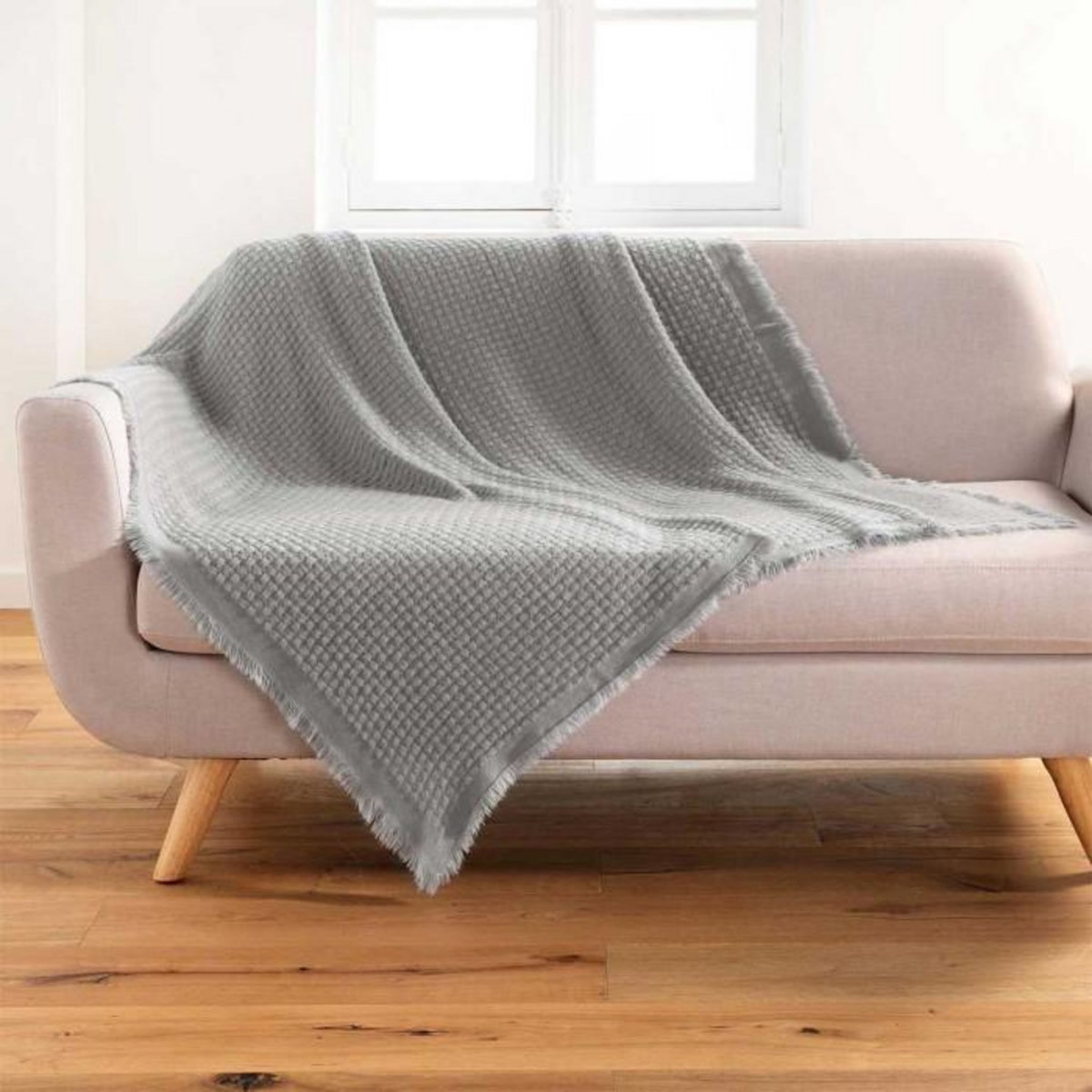 Paris Prix Plaid à Franges  Coraline  125x150cm Gris