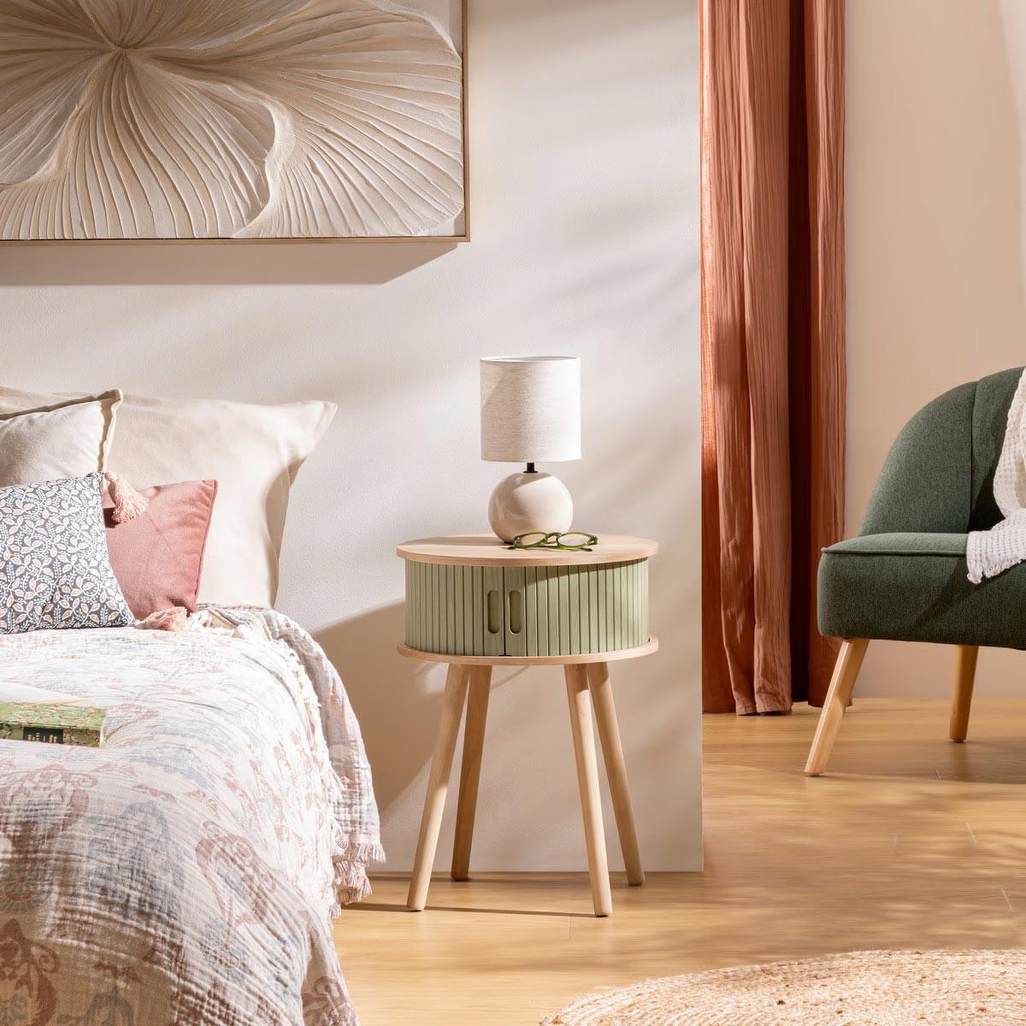 Voir la diapositive 6 : ATMOSPHERA Table de Chevet 2 Portes  Nysos  54cm Vert