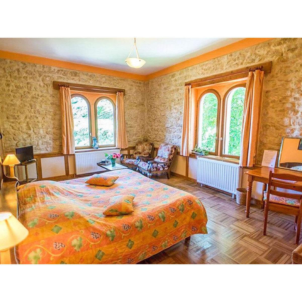 Smartbox Séjour en château entre Metz et Nancy : 2 jours en chambre supérieure avec accès à l'espace détente - Coffret Cadeau Séjour