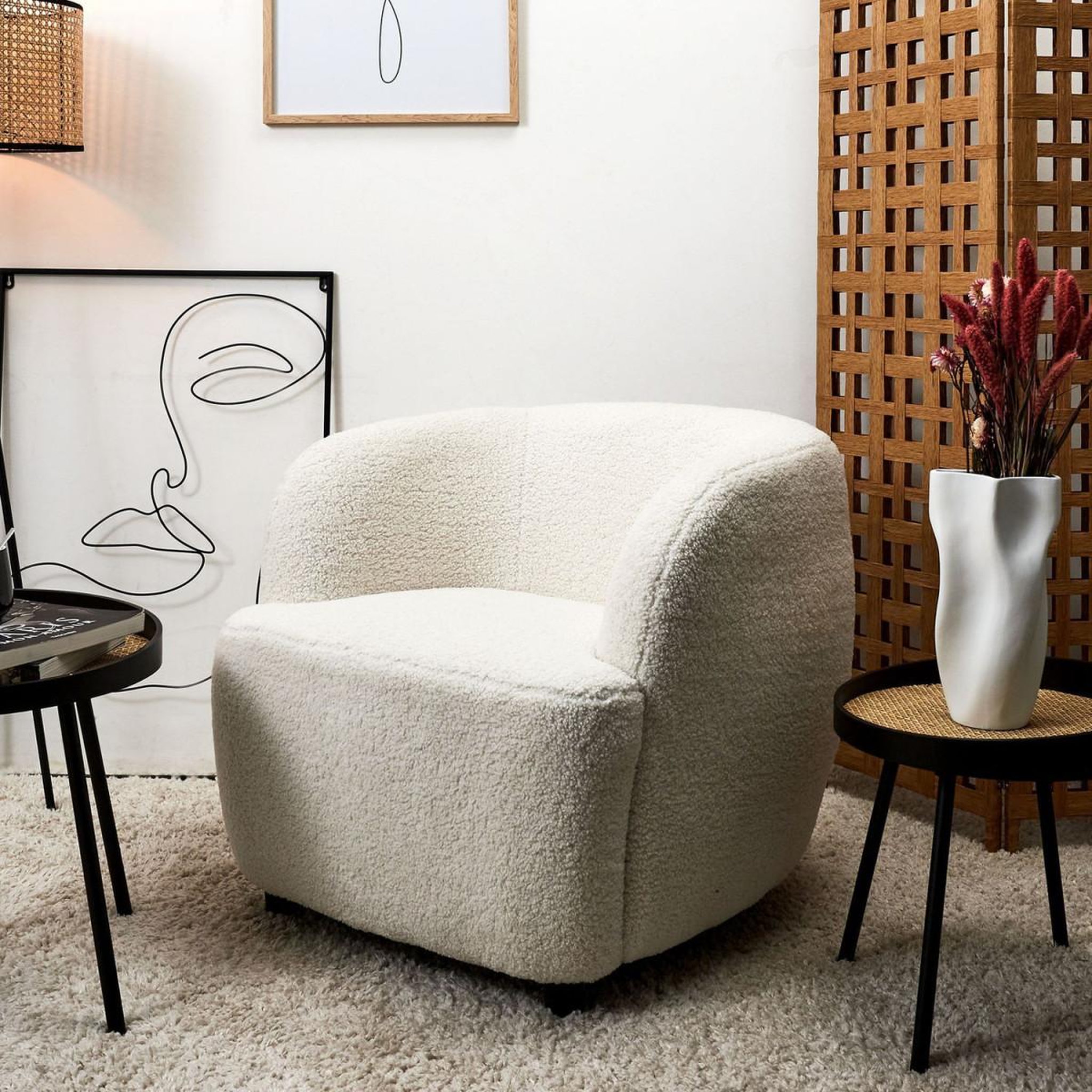Voir la diapositive 6 : The Home Deco Factory Fauteuil design bouclette  shirley  77cm blanc