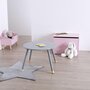 Voir la diapositive 2 : ATMOSPHERA Table enfant en bois D60cm SWEET