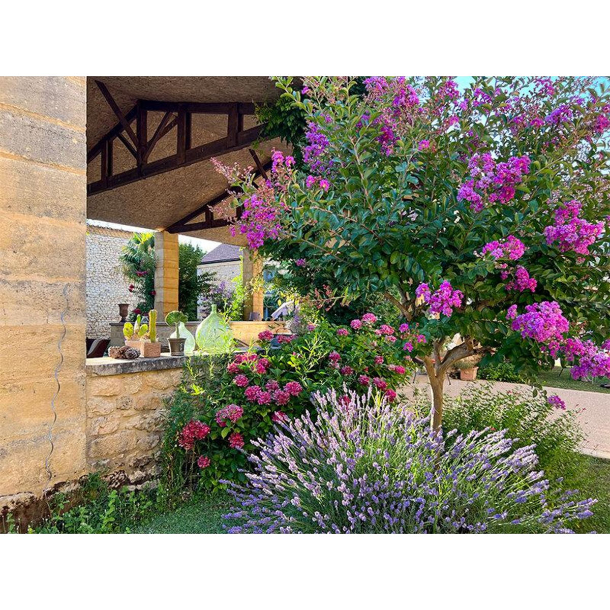 Smartbox 2 jours avec dîner et coffret de vin en hôtel 4* près de Sarlat - Coffret Cadeau Séjour