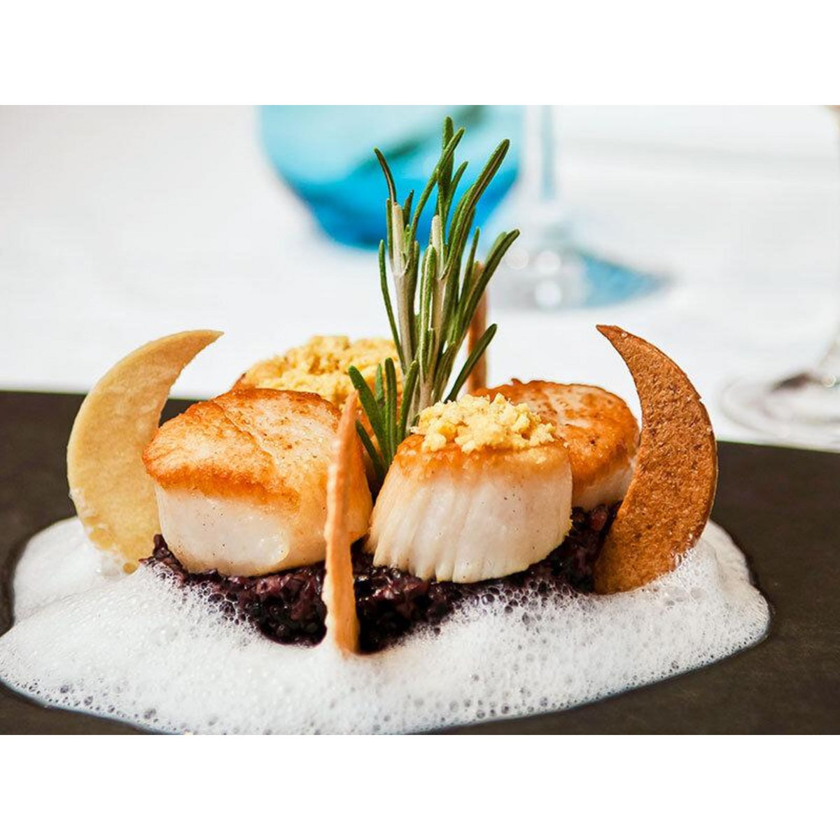 Smartbox Adresses gastronomiques : repas 3 plats avec vin au restaurant Le Petit Comptoir à Narbonne - Coffret Cadeau Gastronomie