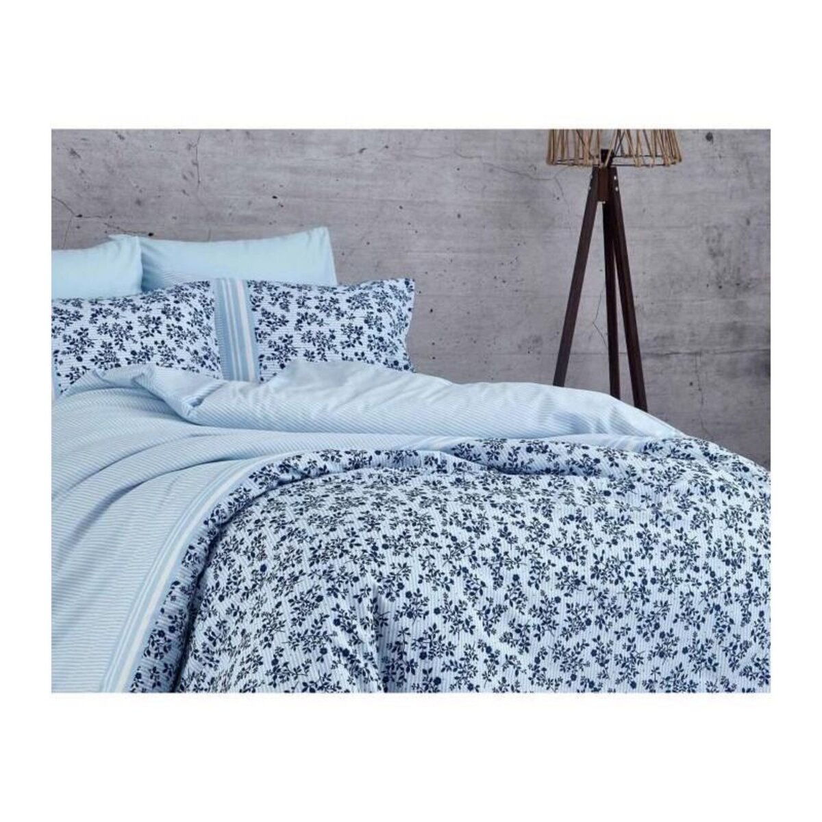 GENERIQUE Parure de lit - 1 housse de couette 220 x 240 cm + 2 taies d'oreiller 60 x 60 cm - 100% coton renforcé - Bleu