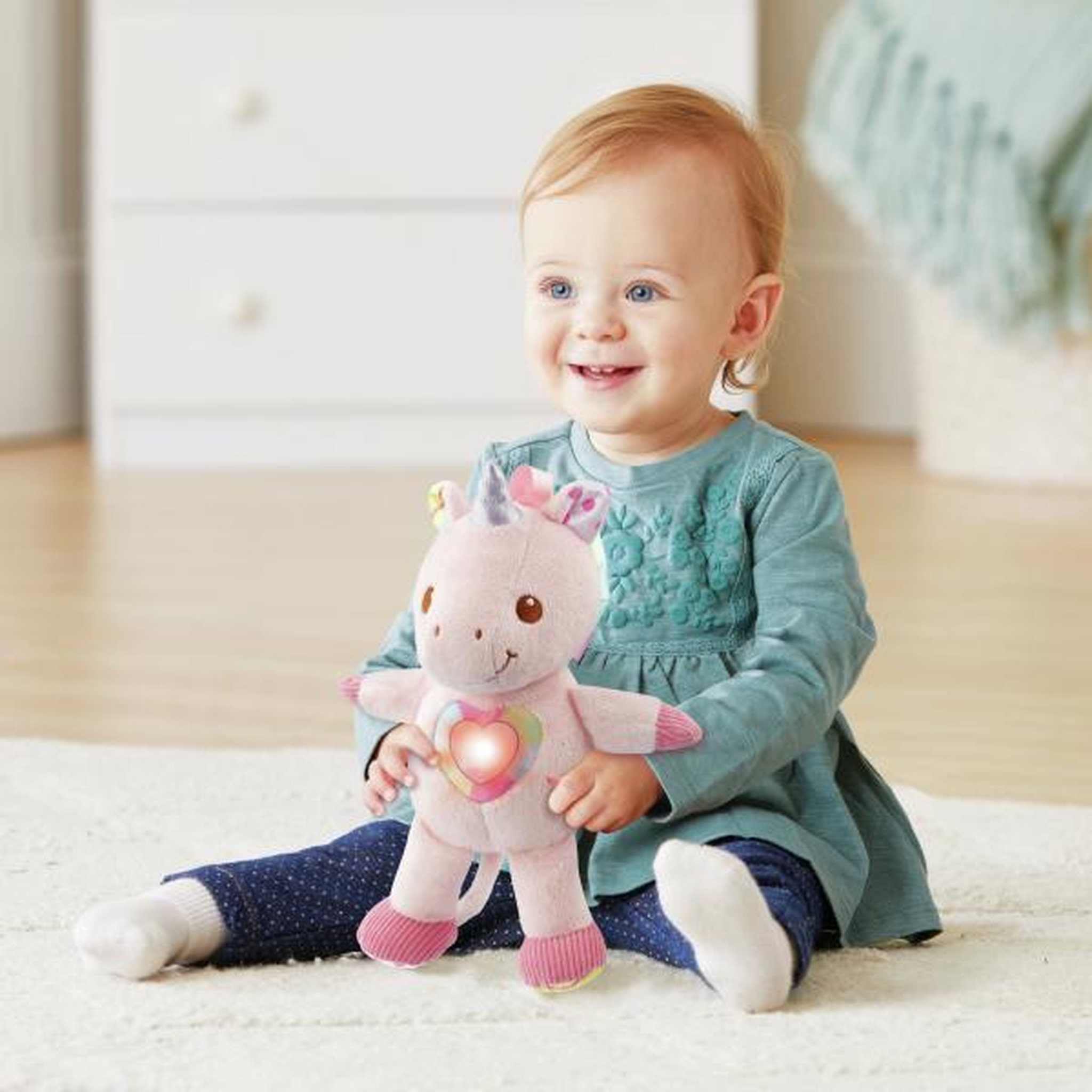 Voir la diapositive 3 : VTECH BABY VTECH BABY - Maé, Ma Licorne a Câliner