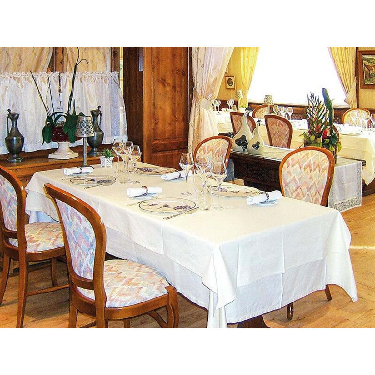 Smartbox Adresses primées : menu 7 plats au restaurant Mon Plaisir près de Montbéliard - Coffret Cadeau Gastronomie