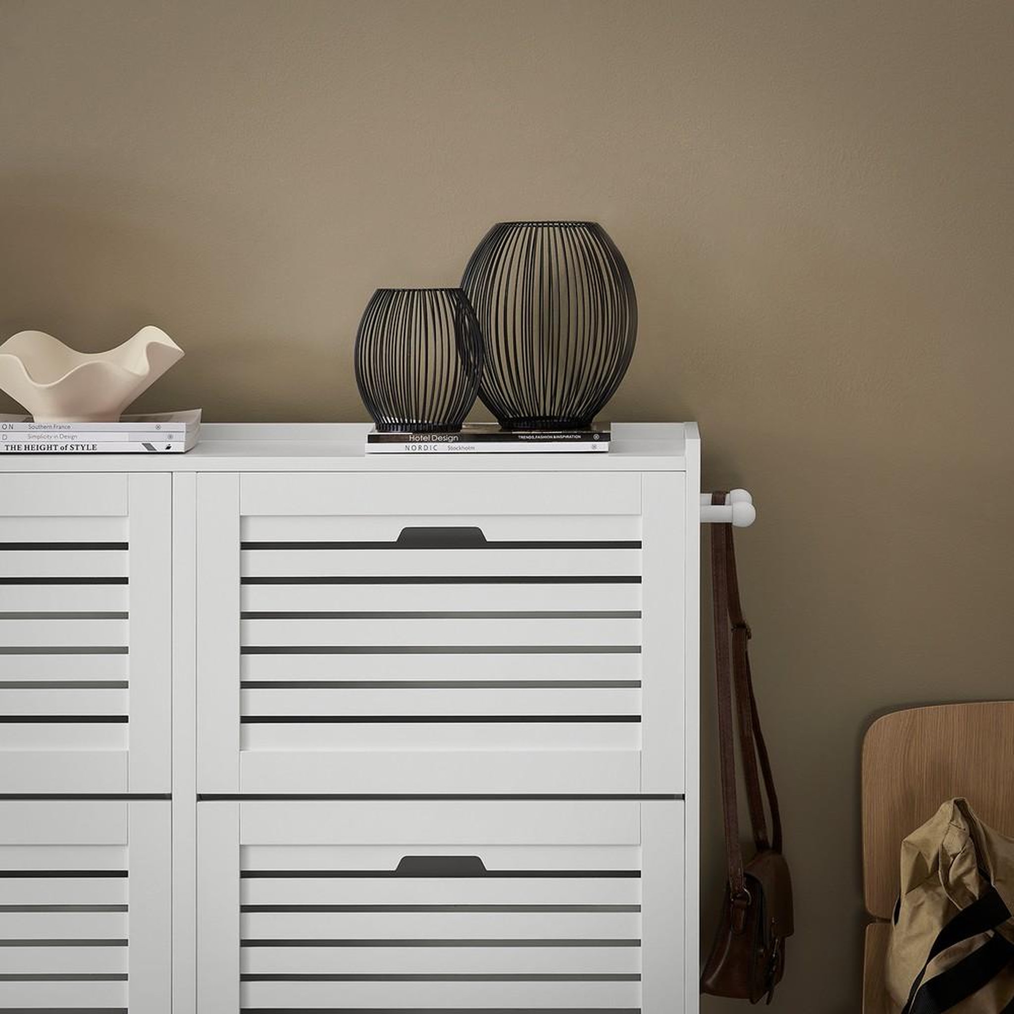 Voir la diapositive 5 : SOBUY SoBuy - Meuble À Chaussures 6 portes - Blanc - 115x30x112cm - Nordique - FSR145-W