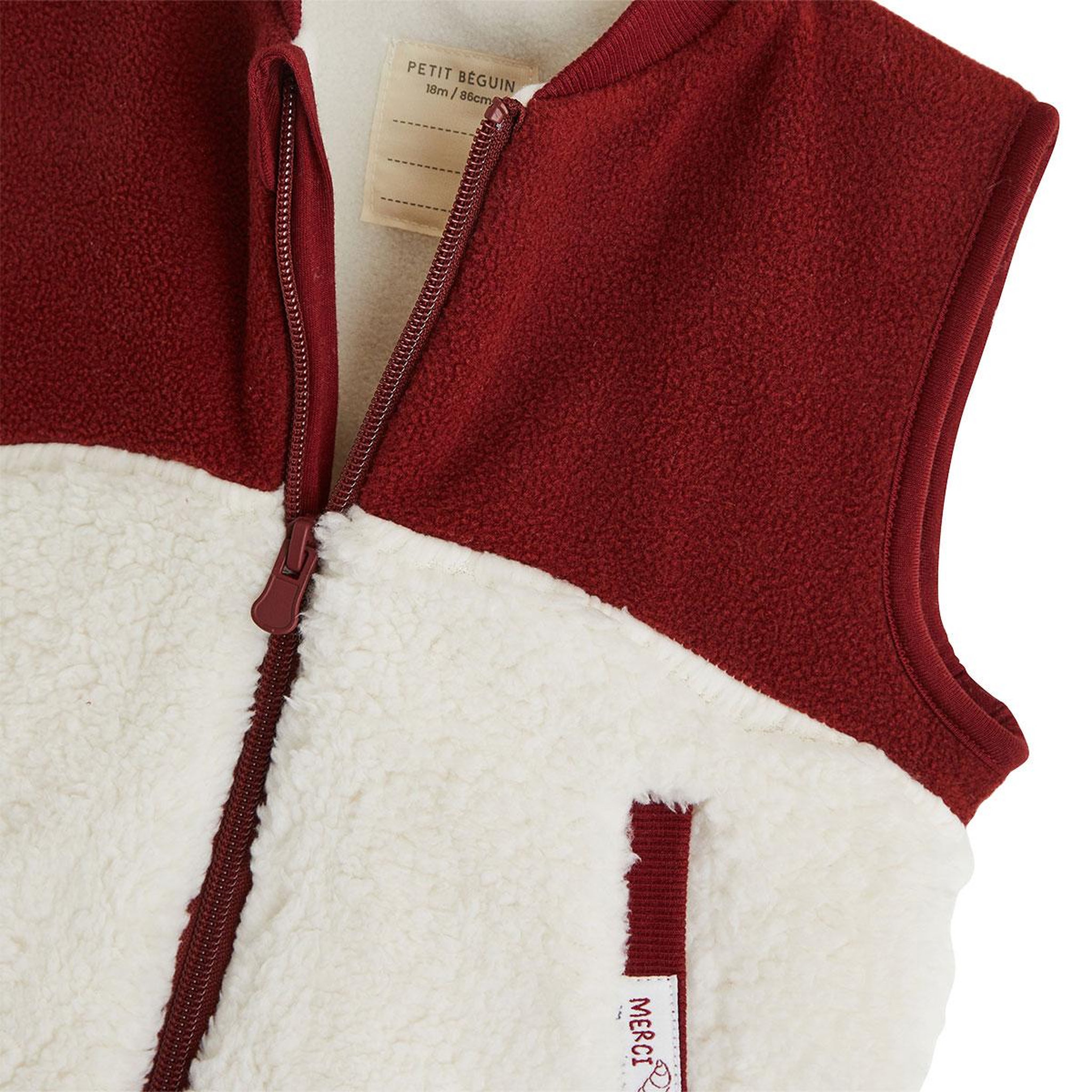 Voir la diapositive 3 : PETIT BEGUIN Veste sans manches enfant en sherpa pistache