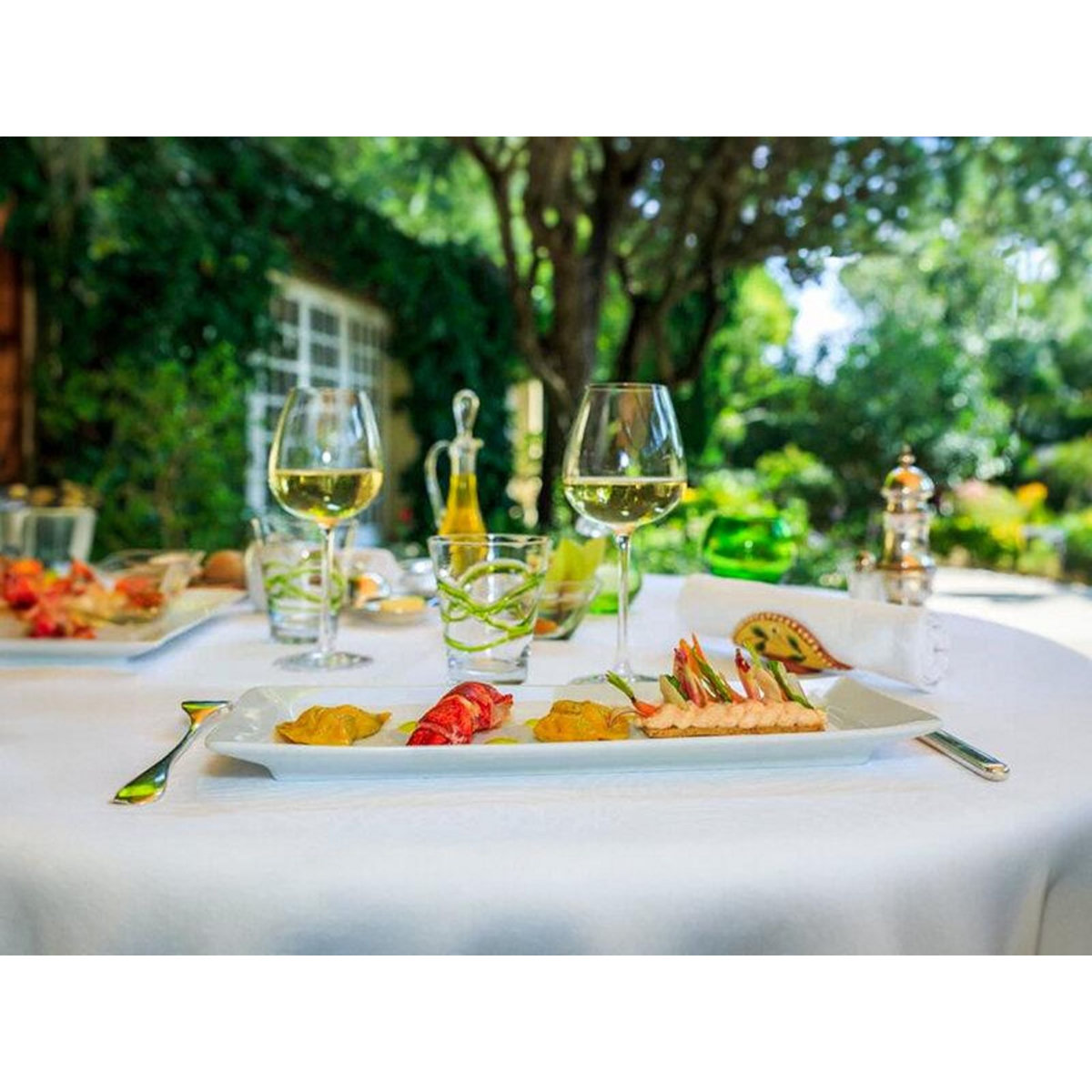 Smartbox 2 jours en auberge 5* avec dîner gastronomique et spa près d'Avignon - Coffret Cadeau Séjour