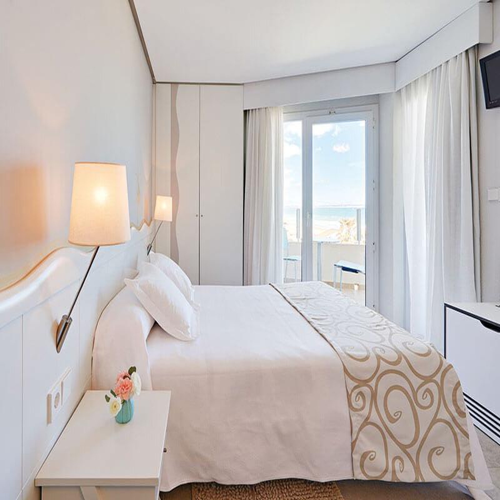 Voir la diapositive 2 : Smartbox Escapade en europe : 3 nuits en hôtel - coffret cadeau séjour