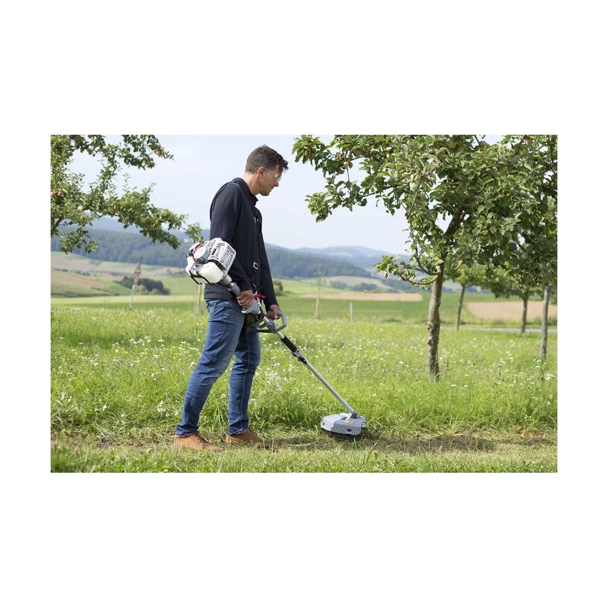 Voir la diapositive 4 : Ikra Outils de jardin multifonction thermique 4en1 taille haie + élagueuse + débroussailleuse (lame et bobine) harnais confort ikra