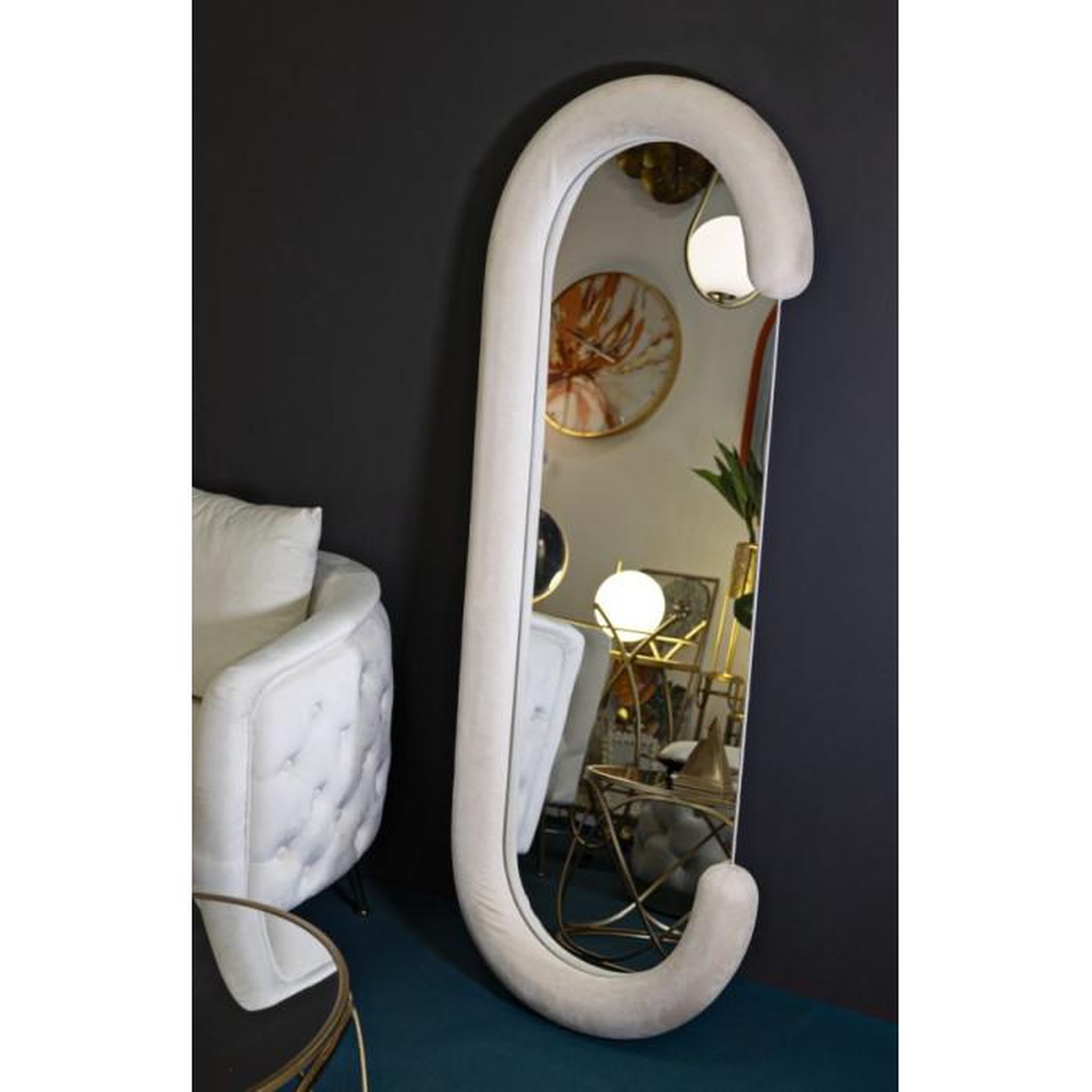 Voir la diapositive 5 : Paris Prix Miroir Mural en Velours  Chantal  160cm Crème