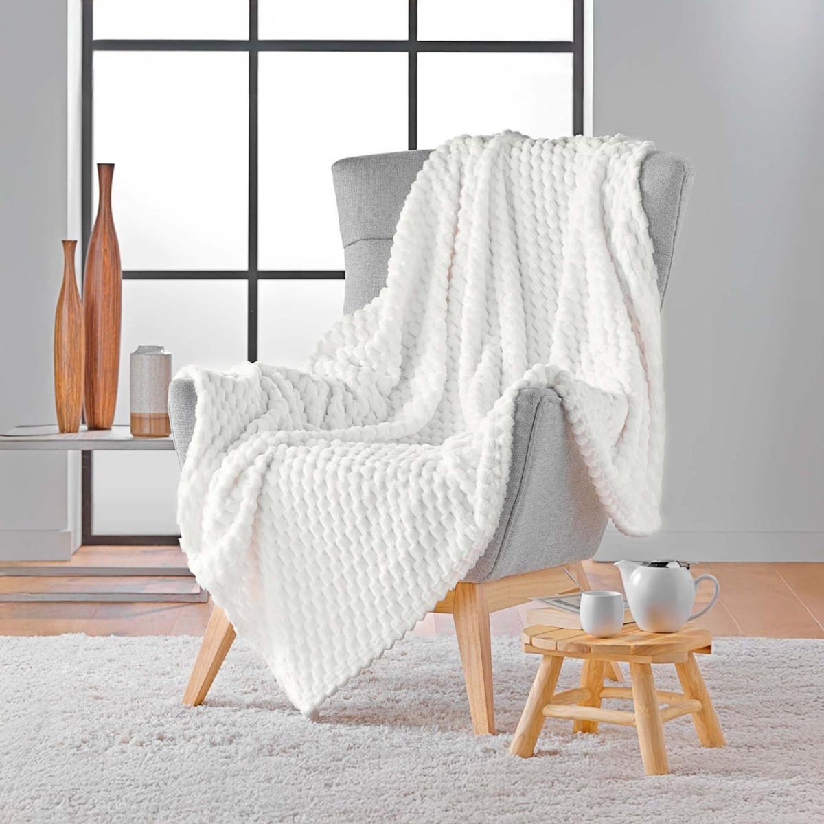 Paris Prix Plaid Flanelle en Relief  Mini Frosty  125x150cm Blanc