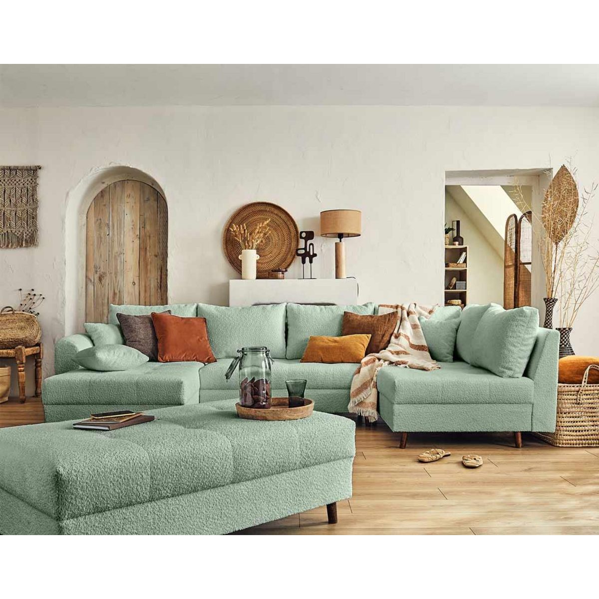 LISA DESIGN Rune - canapé panoramique d'angle droit - 7 places - avec pouf d'appoint - en tissu bouclette