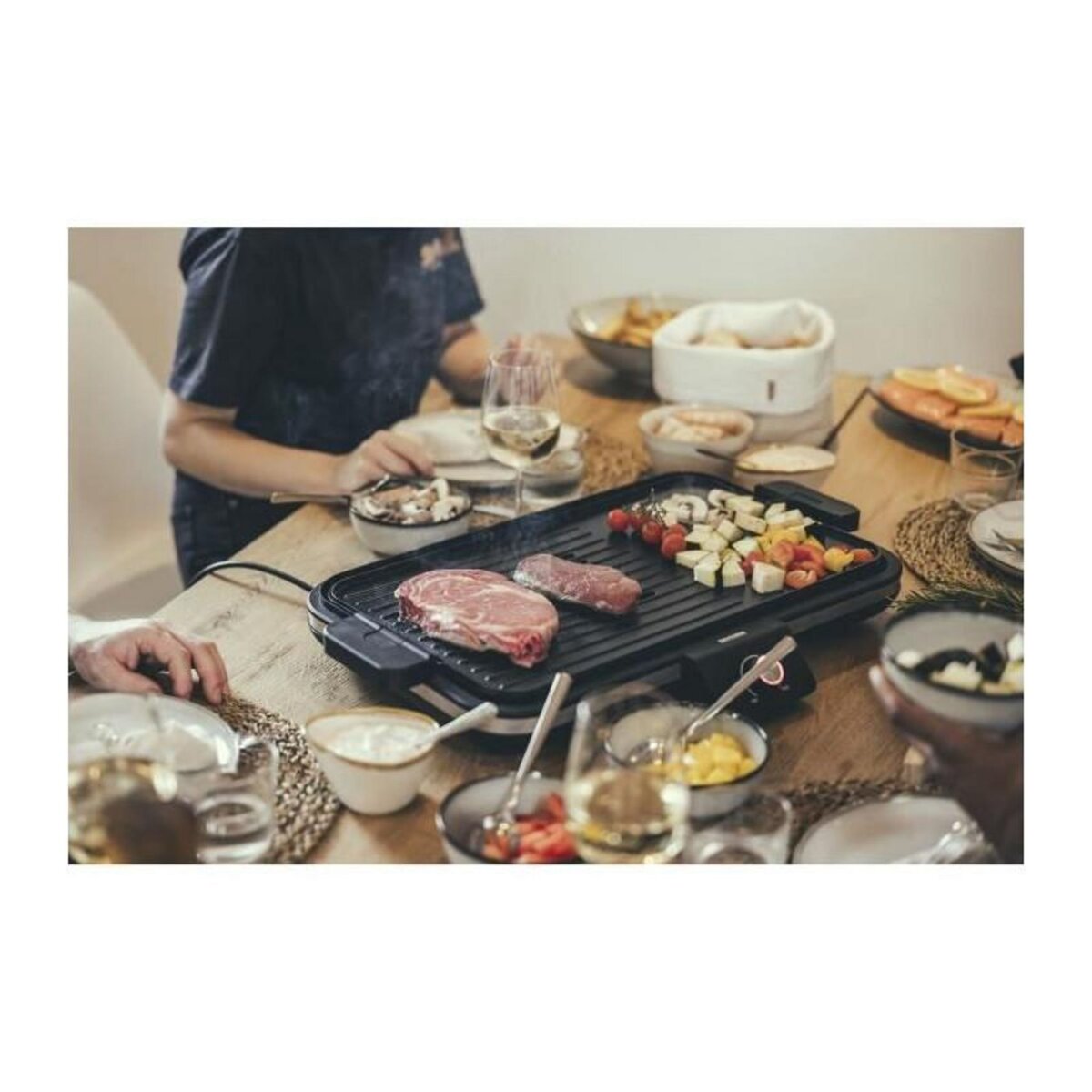 SEVERIN Plancha réglable jusqu'a 230°C - SEVERIN PG8564 - Plaque amovible antiadhésive - Gril électrique avec récupérateur de grai