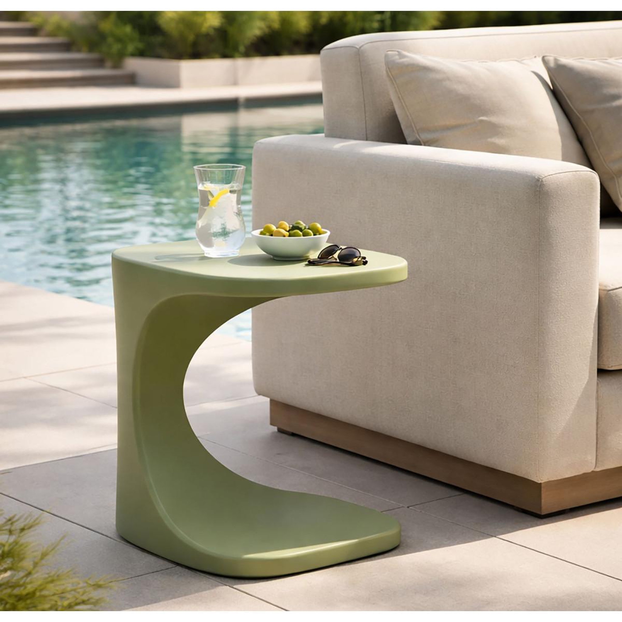 Voir la diapositive 4 : Paris Prix Table d'appoint design  ibiza  52cm vert