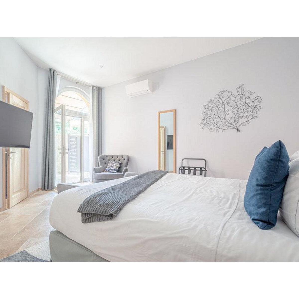 Smartbox 3 jours de luxe en hôtel 5* avec dîner, champagne, massage, spa et golf près d'Aix-en-Provence - Coffret Cadeau Séjour