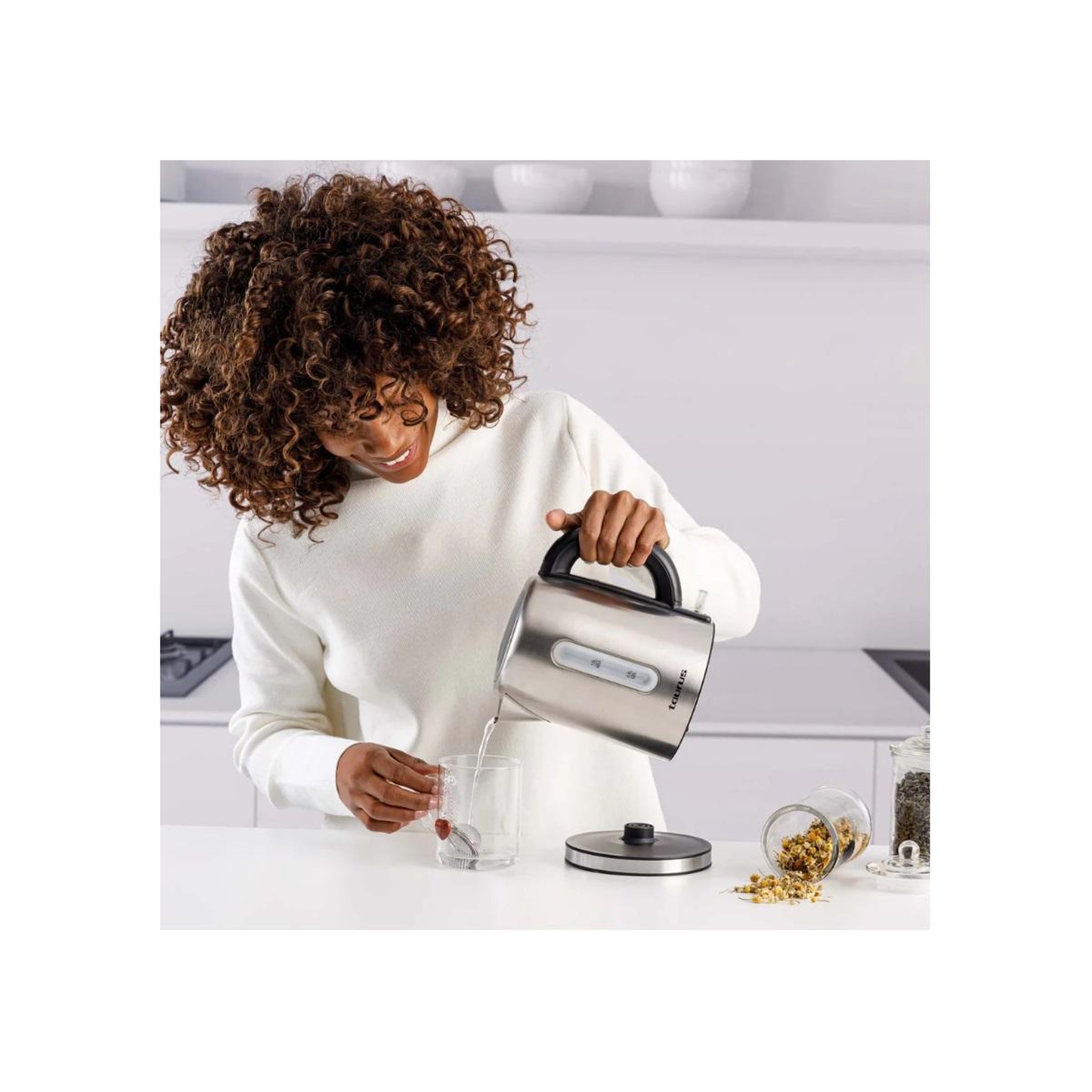 Voir la diapositive 4 : Taurus Bouilloire sans fil 1l 2200w inox - KE2206X