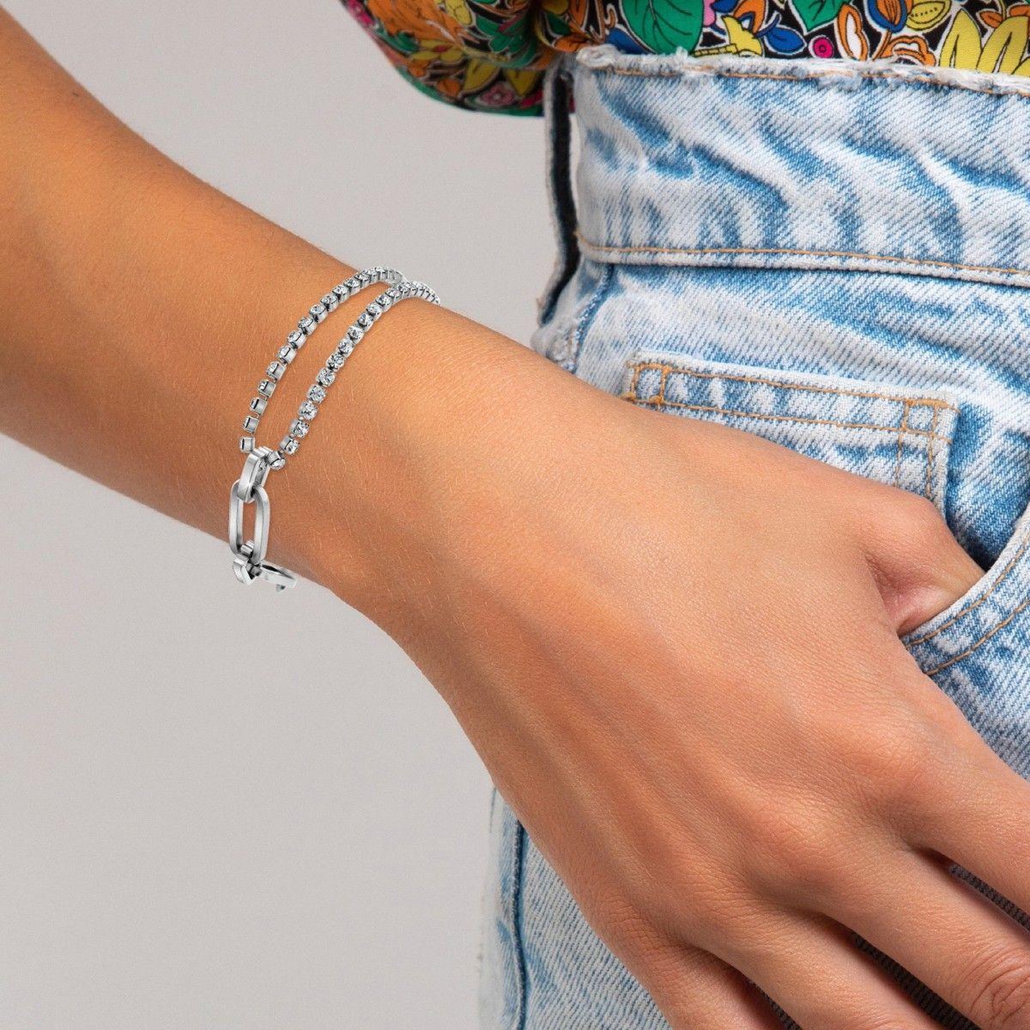 Voir la diapositive 2 : SC CRYSTAL Bracelet SC Crystal orné de Zirconium
