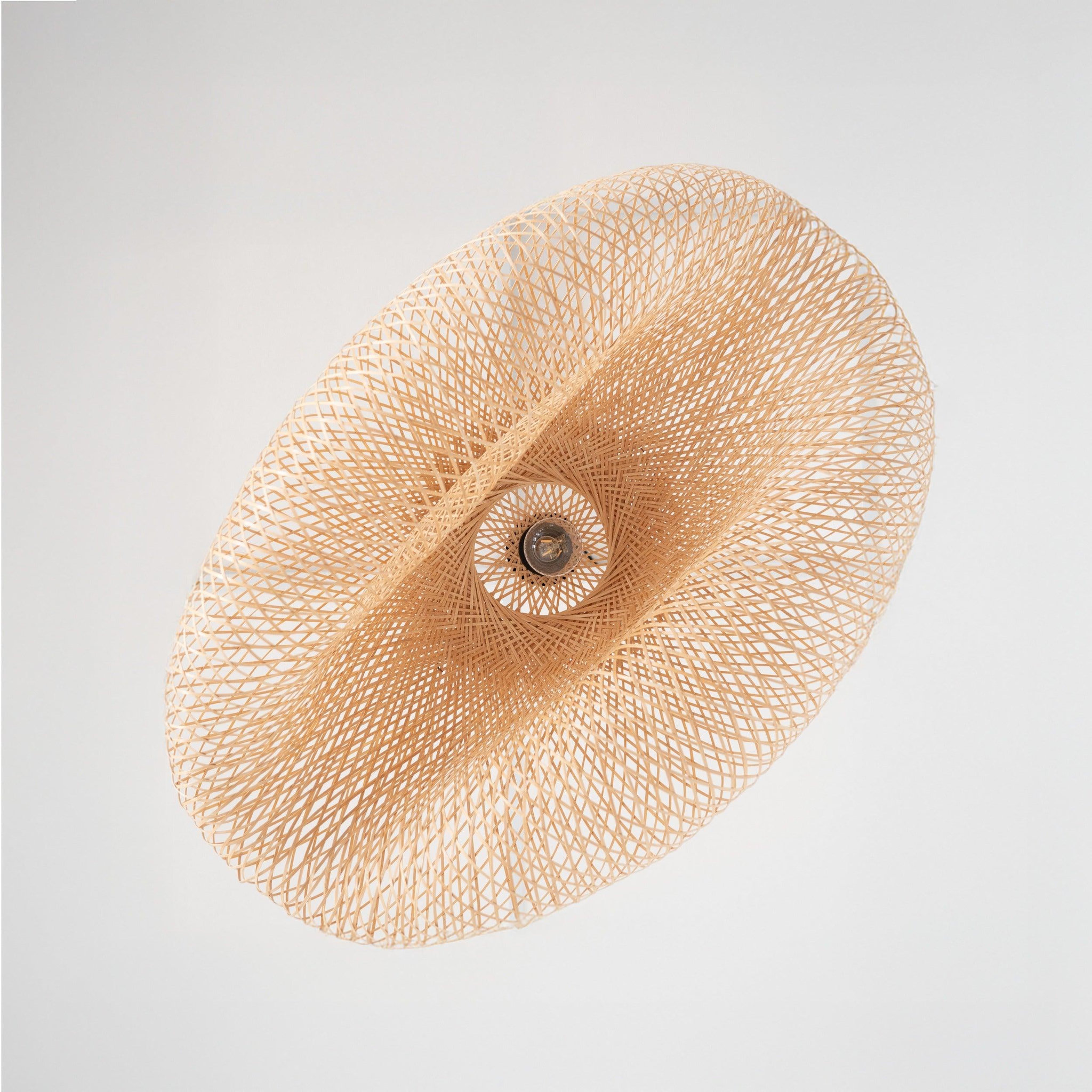 Voir la diapositive 3 : MAISON PAVANE Suspension en bambou naturel d88 cm-anya