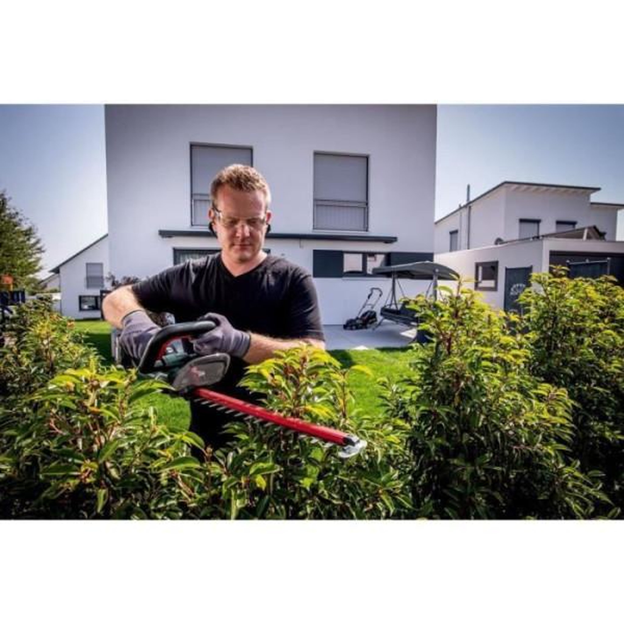 Voir la diapositive 5 : METABO Taille-haies sans fil - METABO - HS 18 LTX 65 - Lame 65 cm - 18 V - Coupe nette
