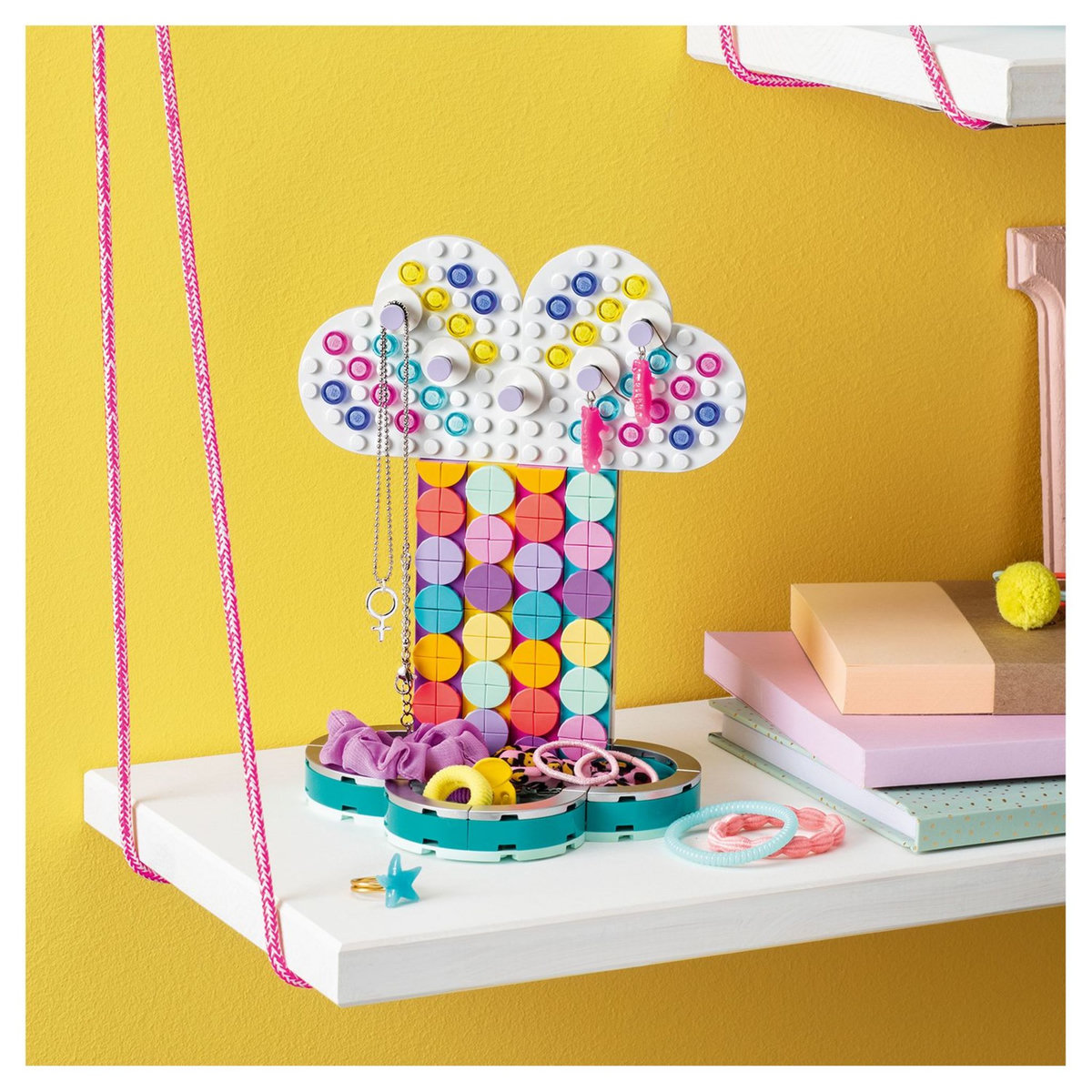 LEGO DOTS 41905 - Le porte-bijoux Arc-en-ciel