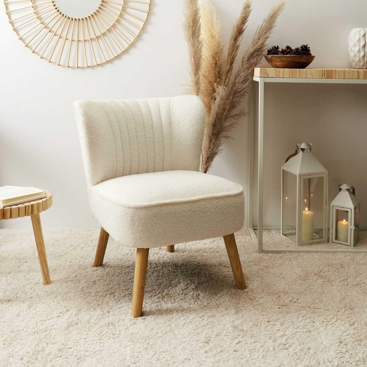 The Home Deco Factory Fauteuil crapaud en bouclette Moss - Blanc