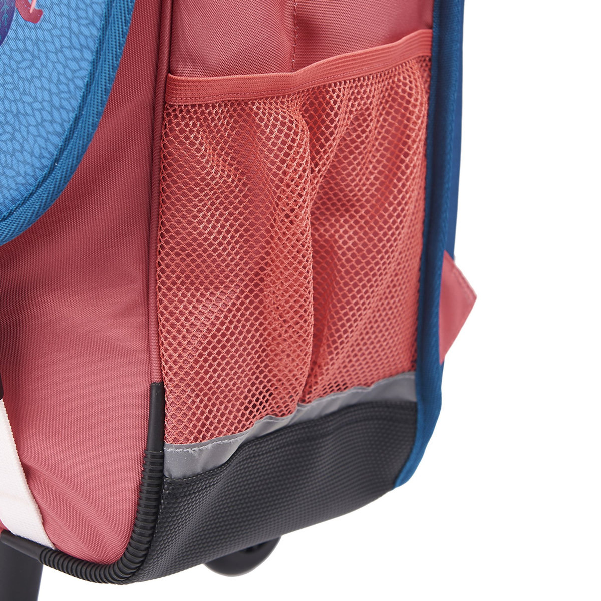 AUCHAN Cartable à roulettes 41 cm CM1/CM2 multicolore avec breloque NATURE LOVER