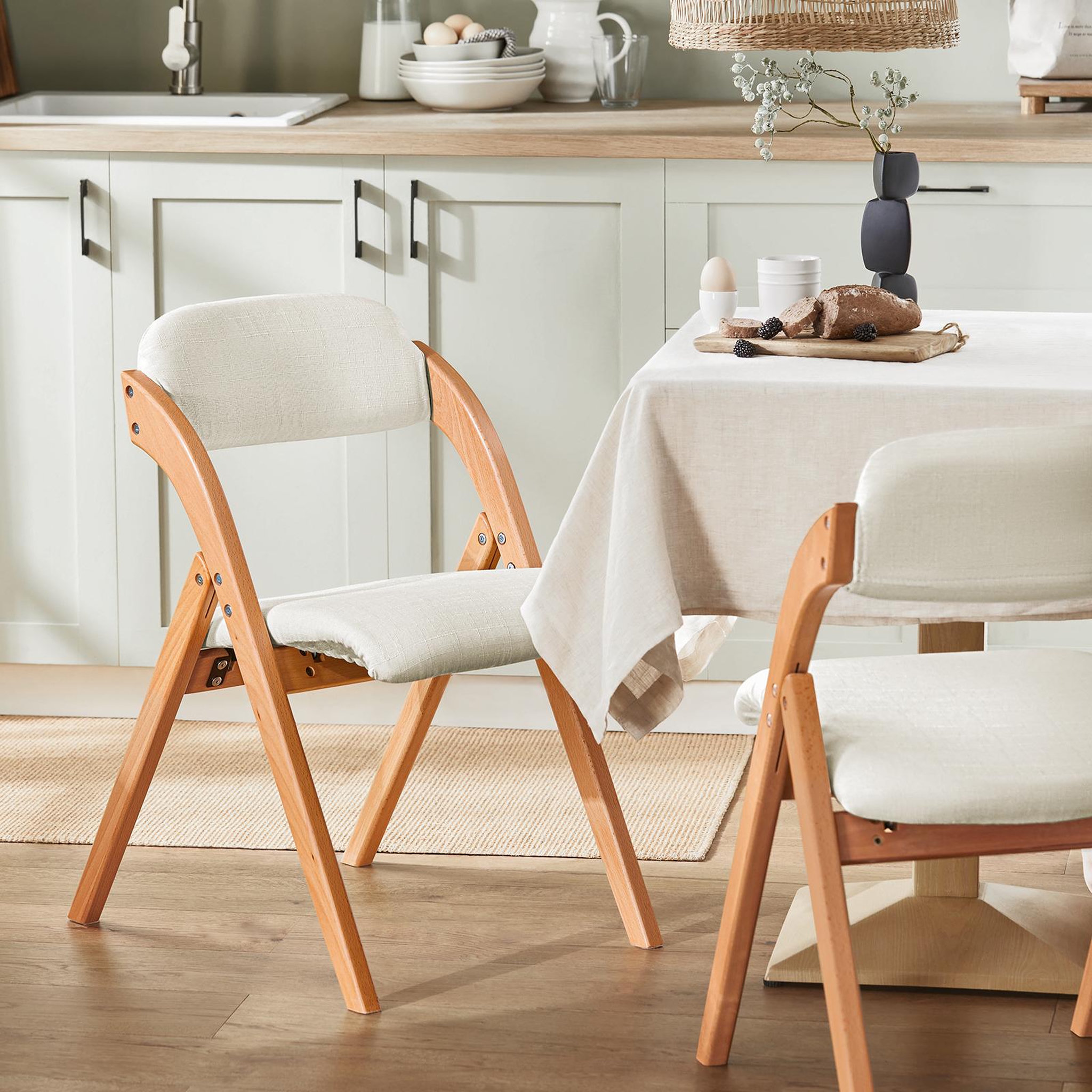 Voir la diapositive 2 : SOBUY Chaise Pliante Cuisine Salle à Manger Blanc 47.5x41.5x77cm FST92-Wx4