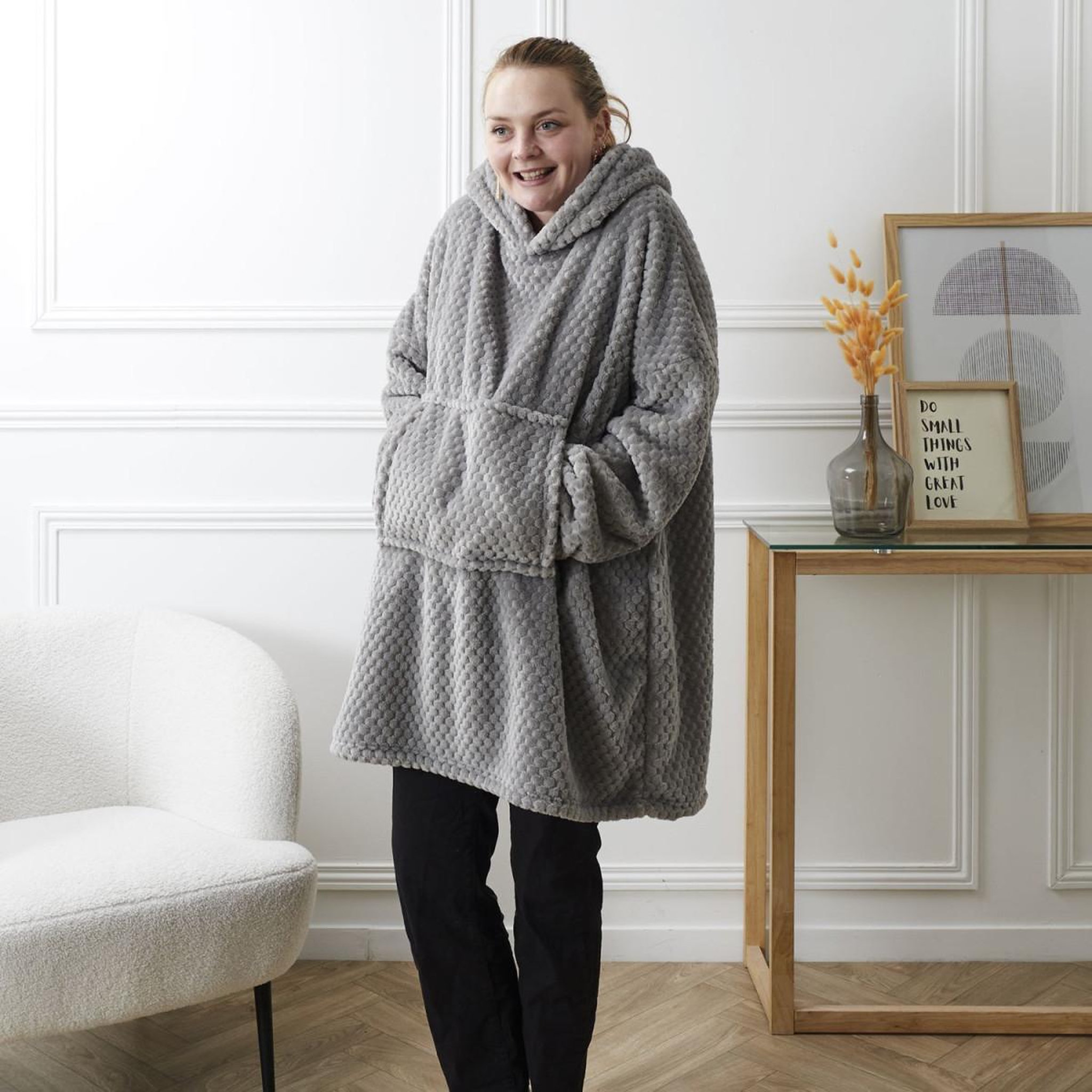 Voir la diapositive 5 : The Home Deco Factory Plaid sweat à capuche  nid d'abeille  85x118cm gris