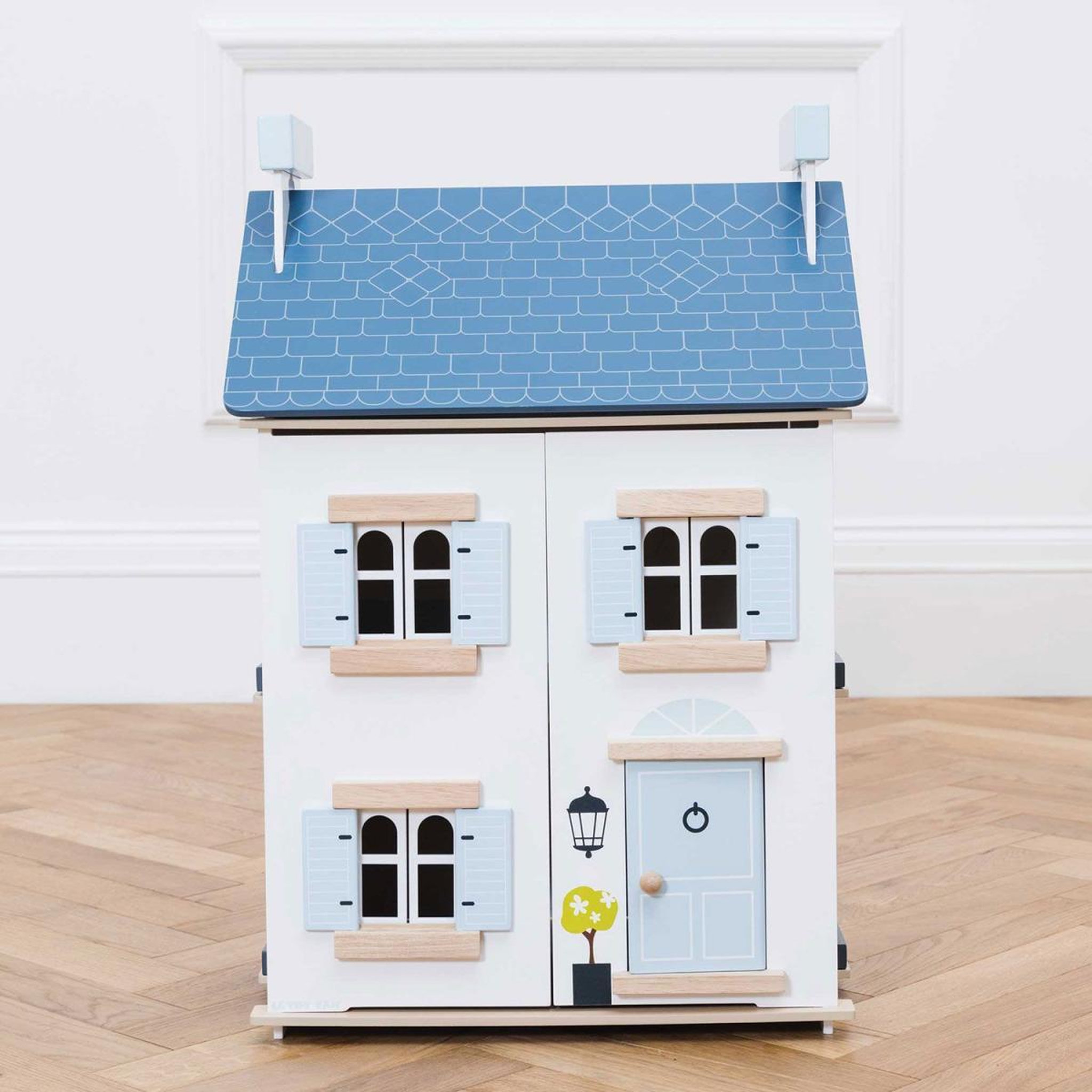 Voir la diapositive 2 : Le Toy Van Maison de poupée - Sky dolls house