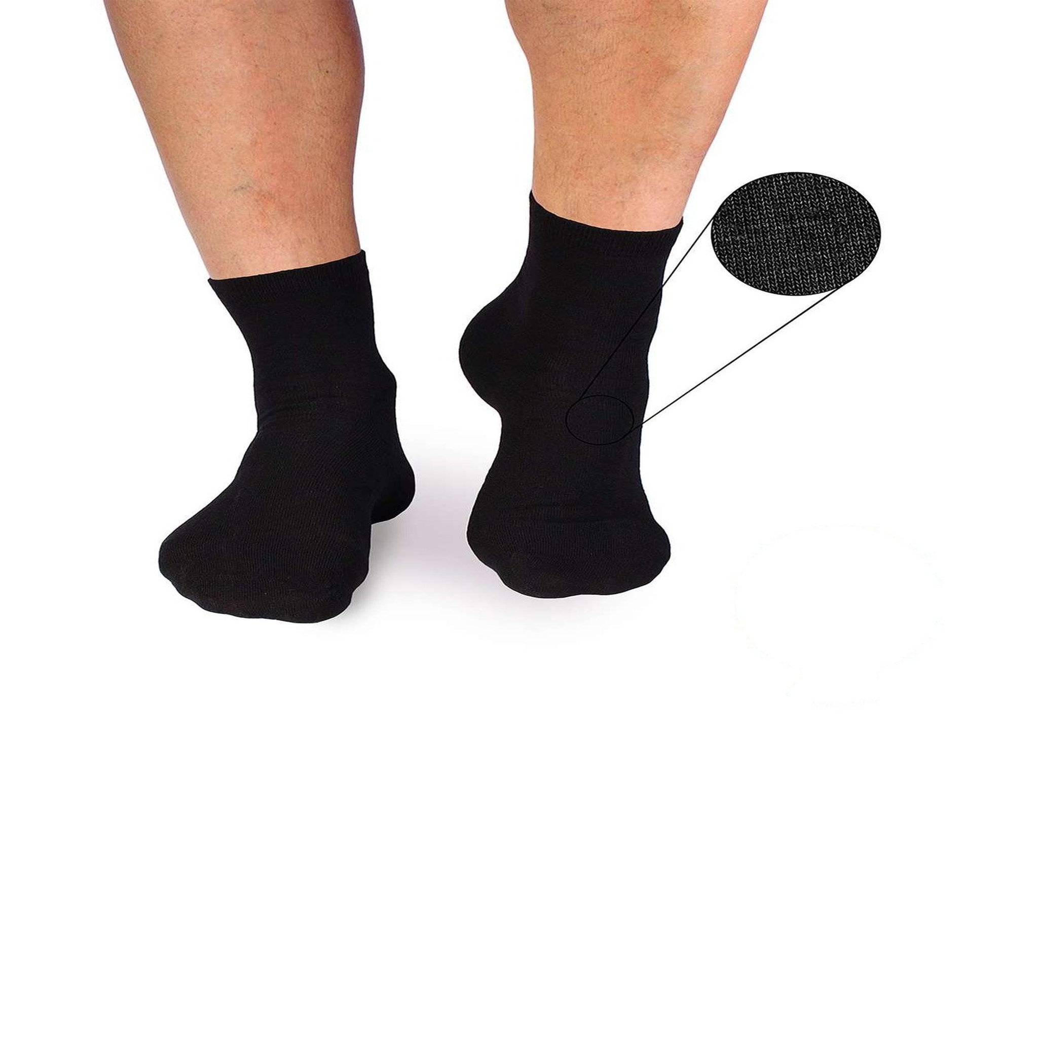 Voir la diapositive 2 : PIRIN HILL Chaussettes en lin noires