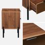 Voir la diapositive 6 : SWEEEK Lot de 2 tables de chevet vintage 2 tiroirs effet bois et vitres fumées. L 43 x P 38 x H 54.8cm