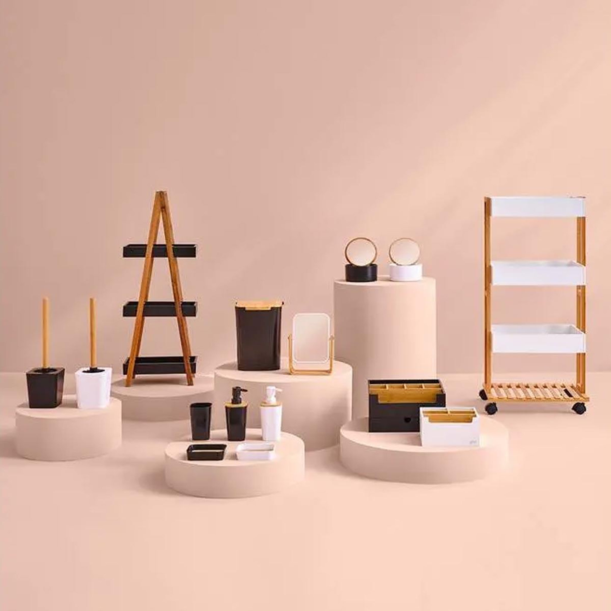 Voir la diapositive 6 : FIVE Porte savon & gobelet  natureo  11cm noir