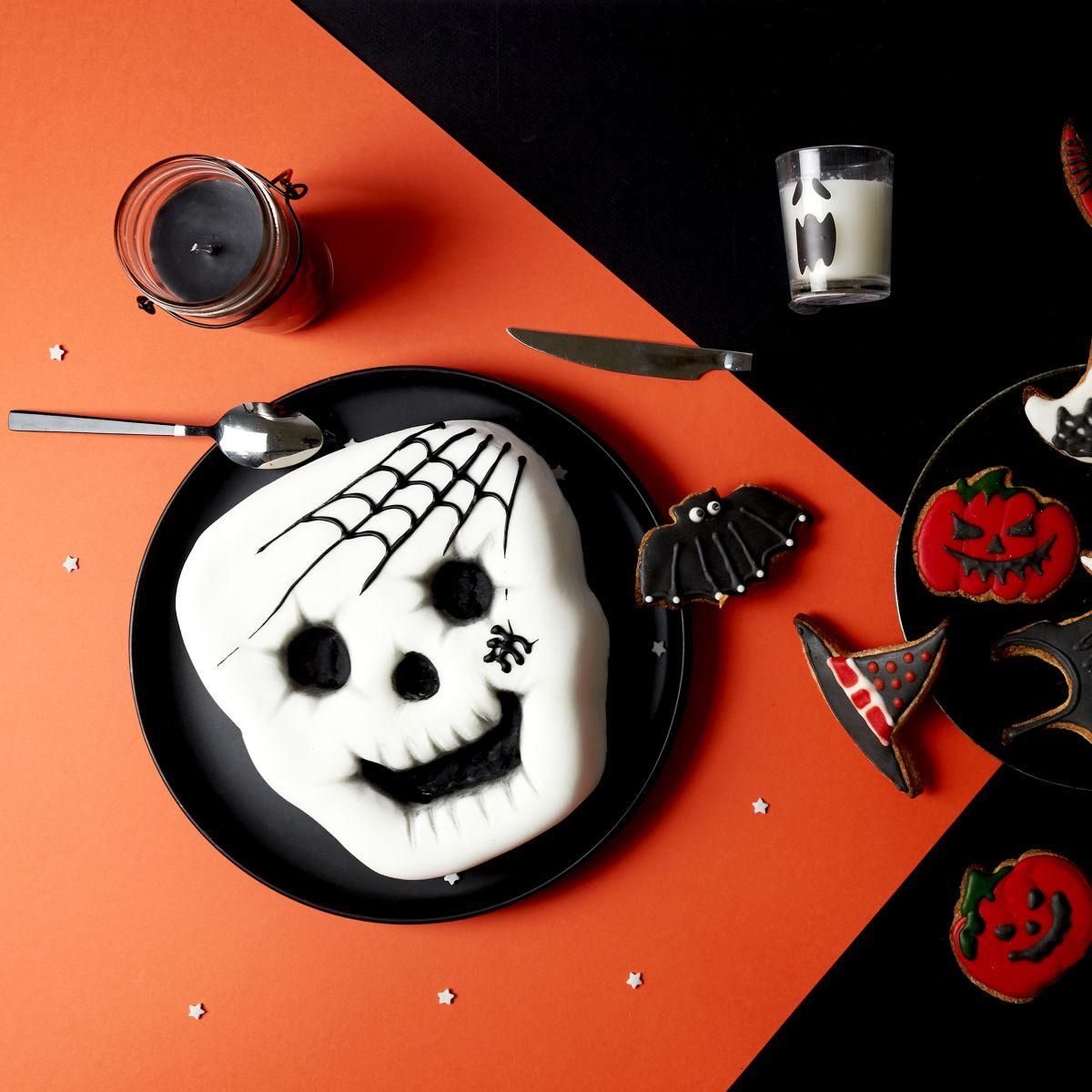 Lily Cook moule silicone tete de mort m12