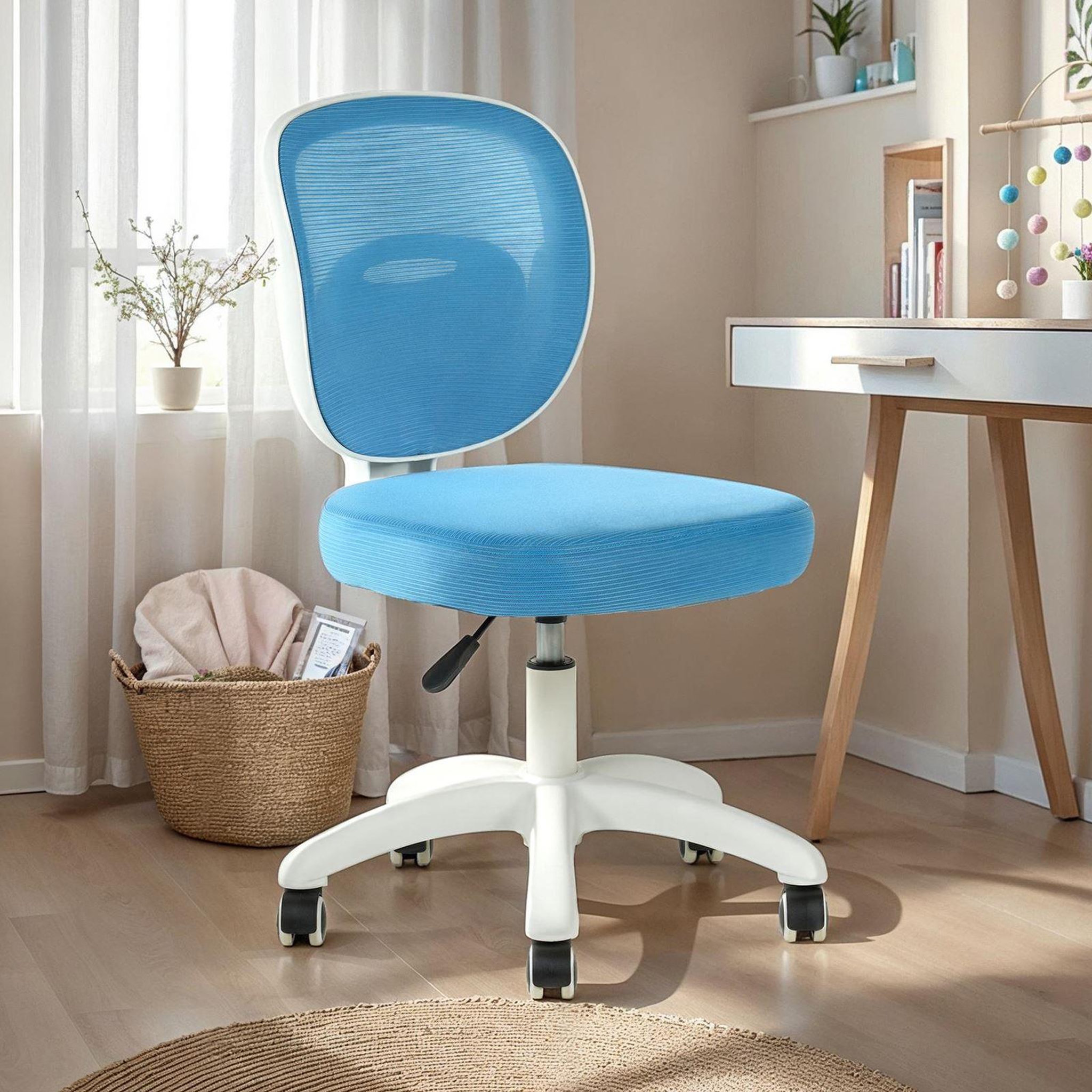 Voir la diapositive 2 : IDIMEX Chaise de bureau enfant MAYLA réglable en tissu mesh