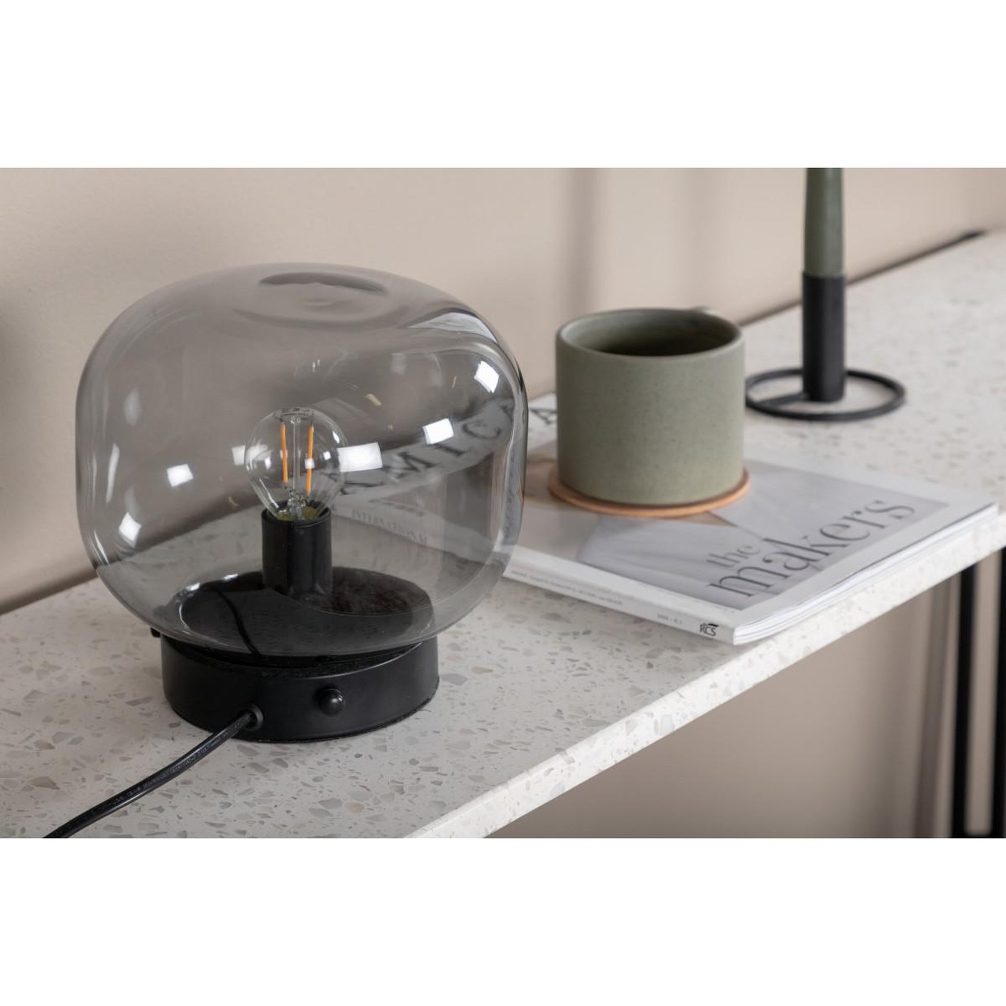 Voir la diapositive 5 : Paris Prix Lampe à poser en verre  bollonelie  19cm noir