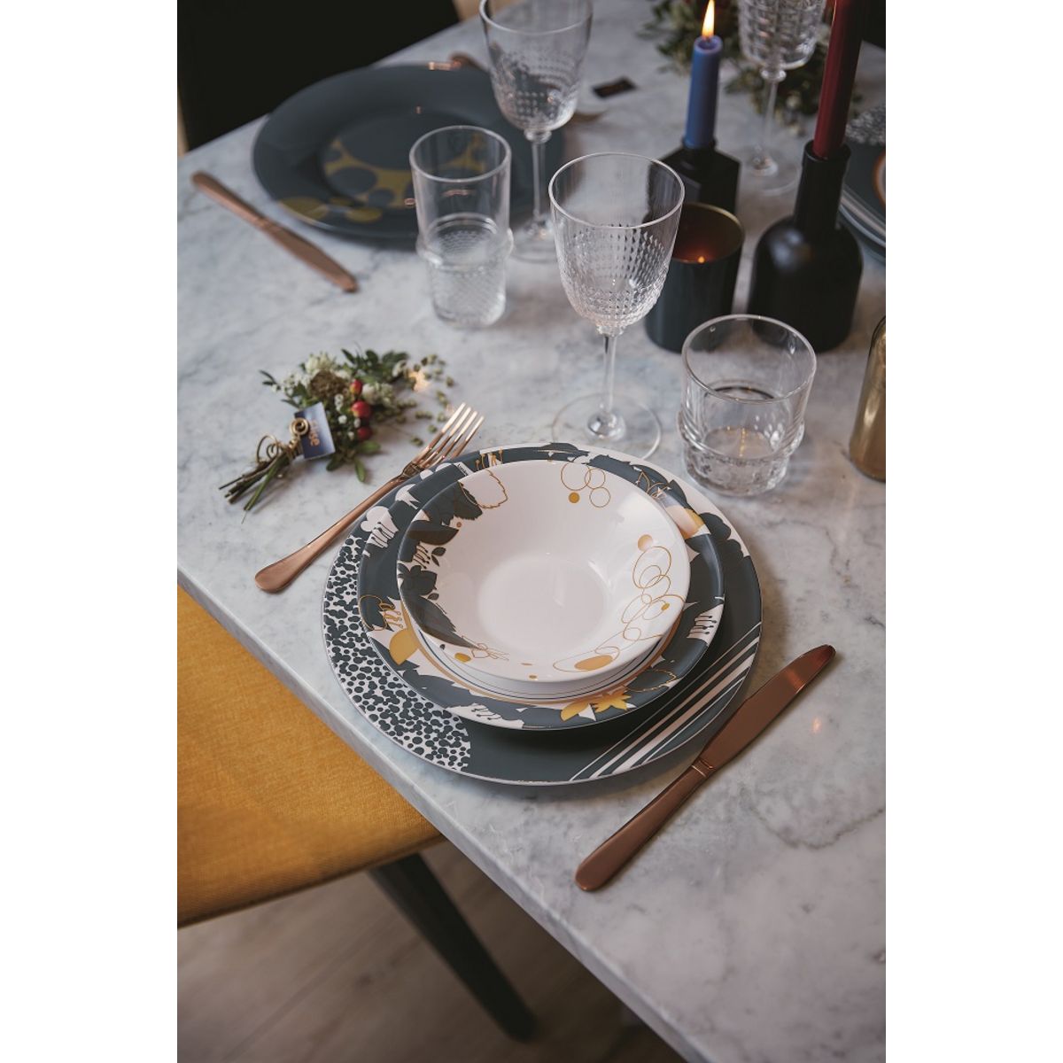 LUMINARC Service d'assiettes 18 pièces en opale ORME 