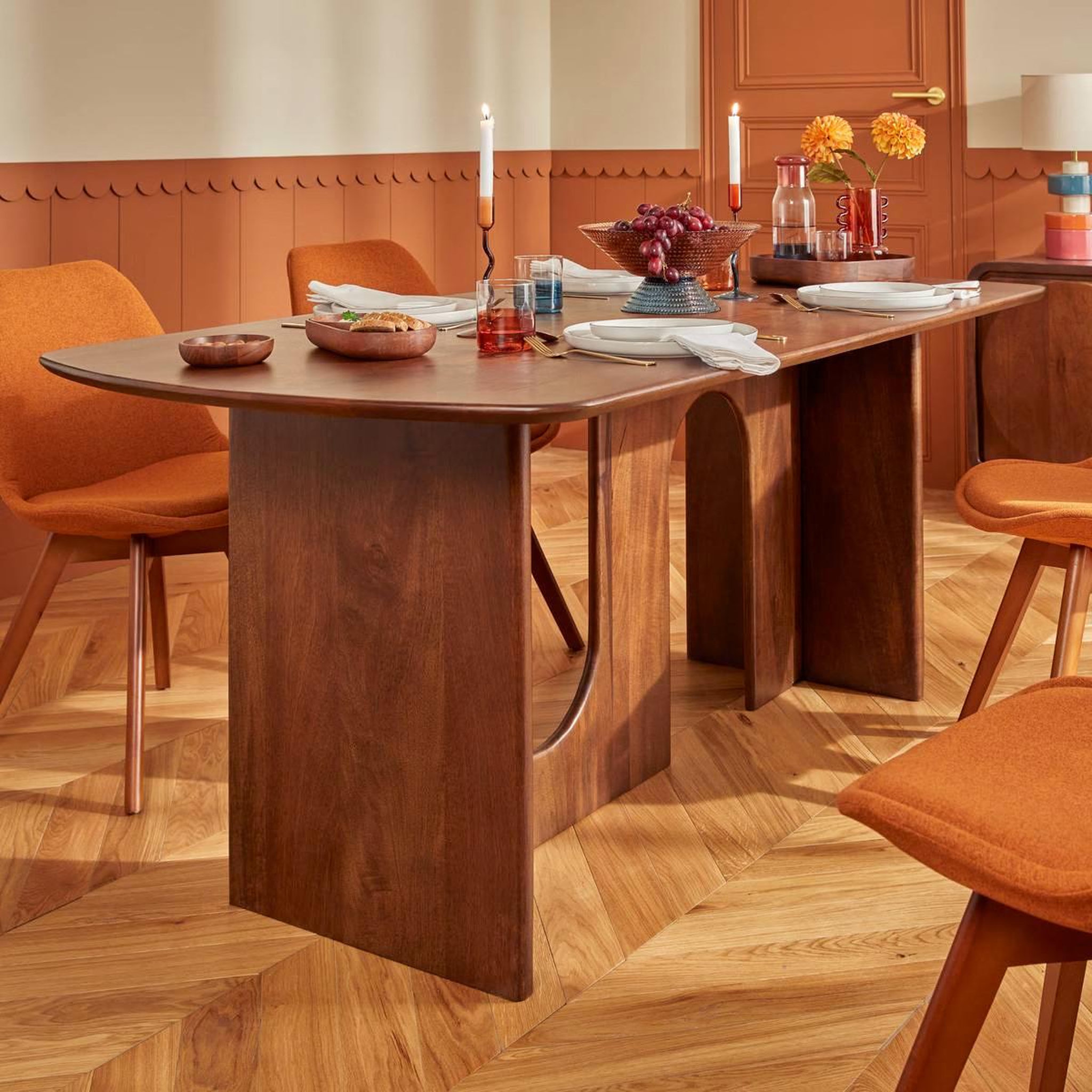 Voir la diapositive 4 : ATMOSPHERA Table à Manger en Bois  Shelty  180cm Marron
