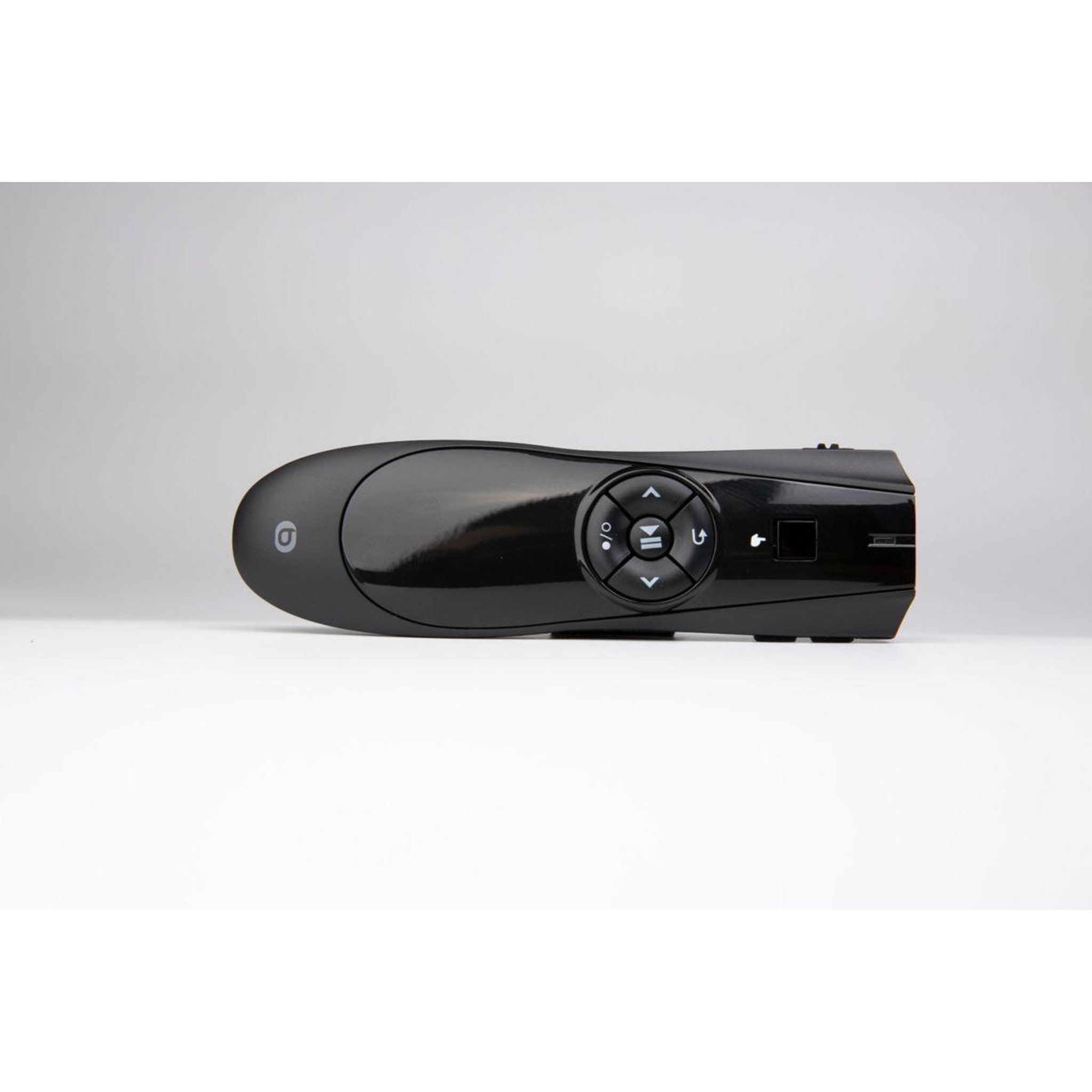 Voir la diapositive 3 : ESSENTIEL B Pointeur laser présenteur 2023