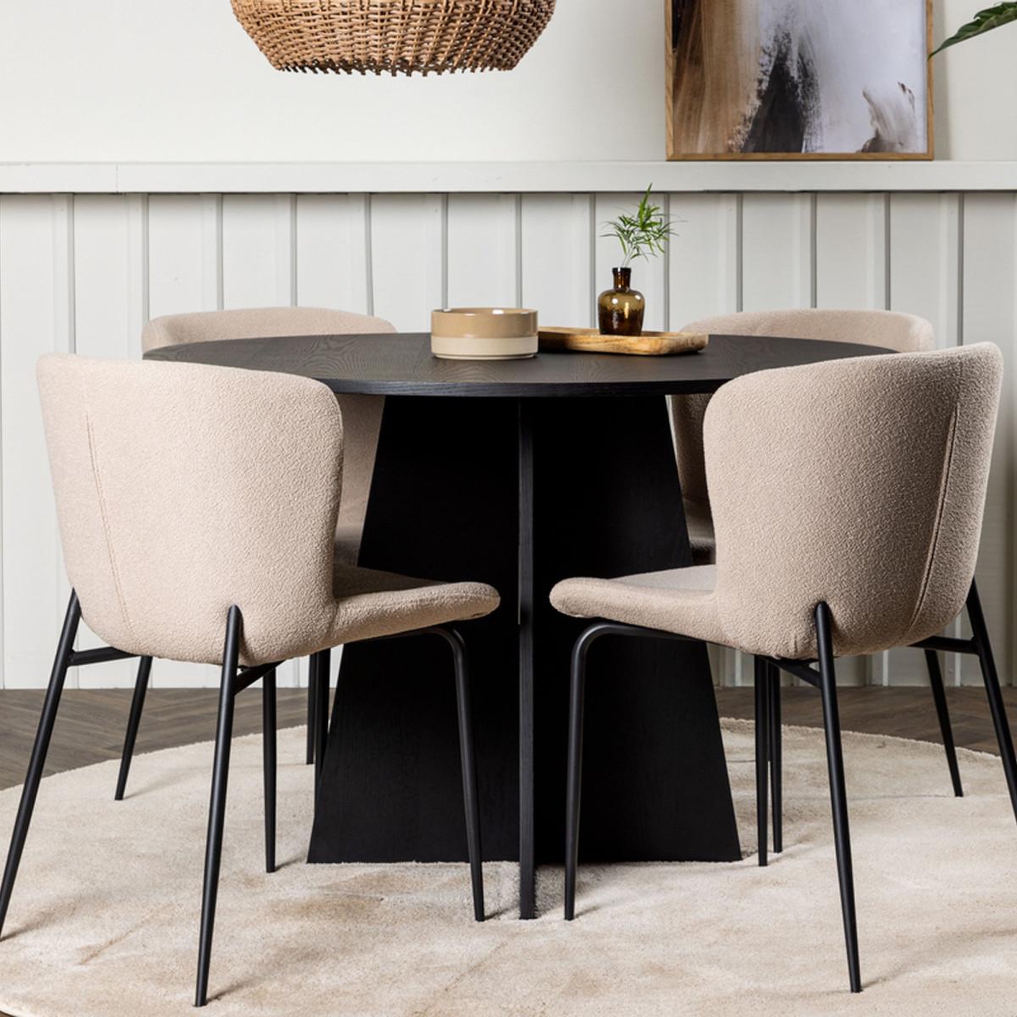 Voir la diapositive 3 : Paris Prix Ensemble table à manger & 4 chaises  bootcut & modesto  110cm noir & beige