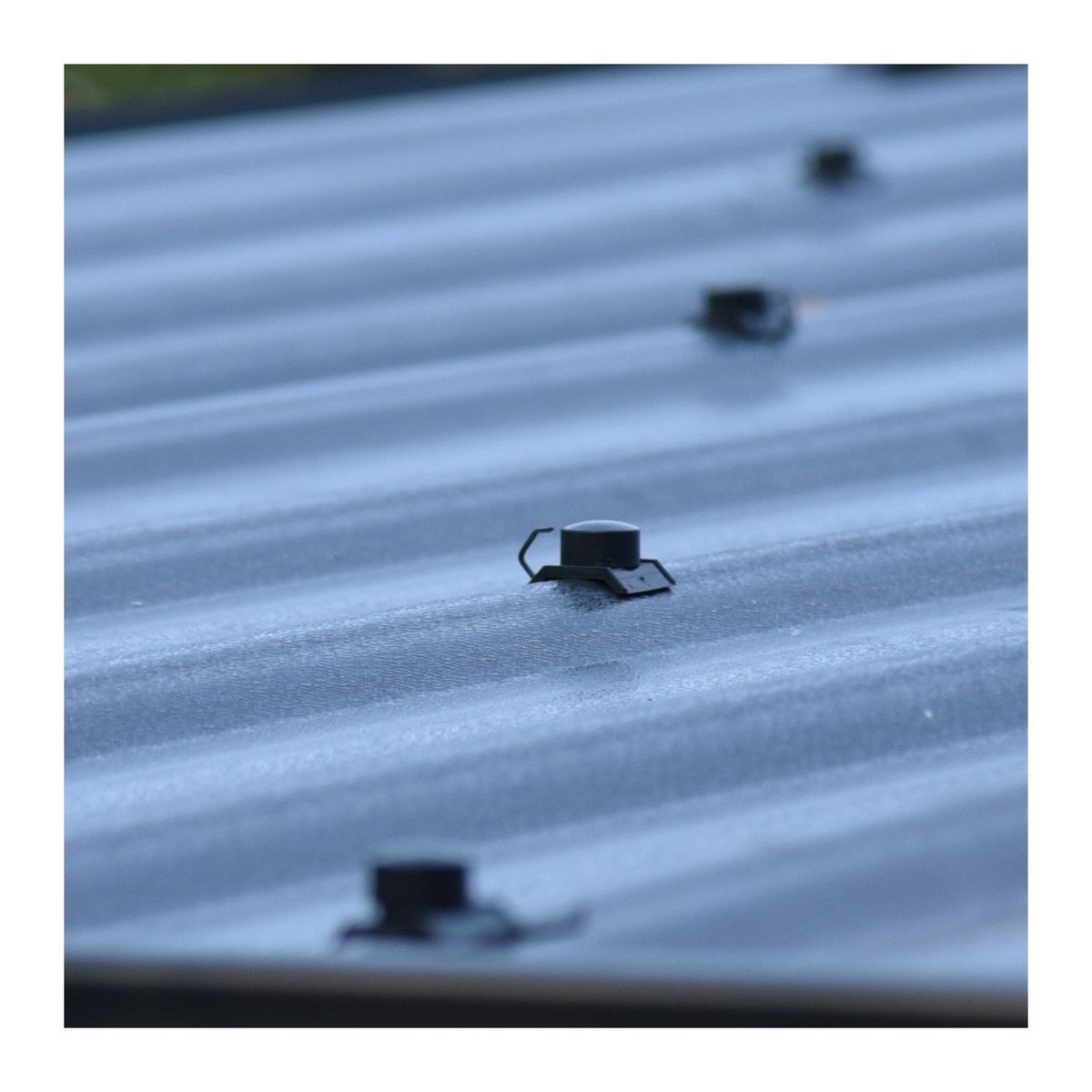 Woodlife garden Abri de jardin composite premium 28mm - 8,72m² - marron 