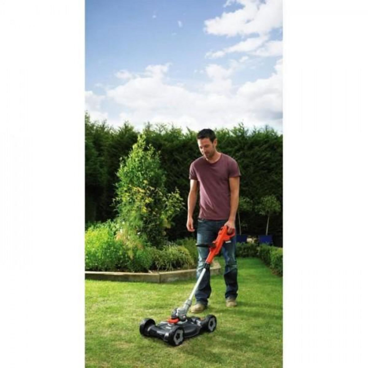 Black et Decker Tondeuse a Gazon Outil 3en1 sur batterie 18V 28cm de coupe BLACK+DECKER STC1820CM - Grande autonomie