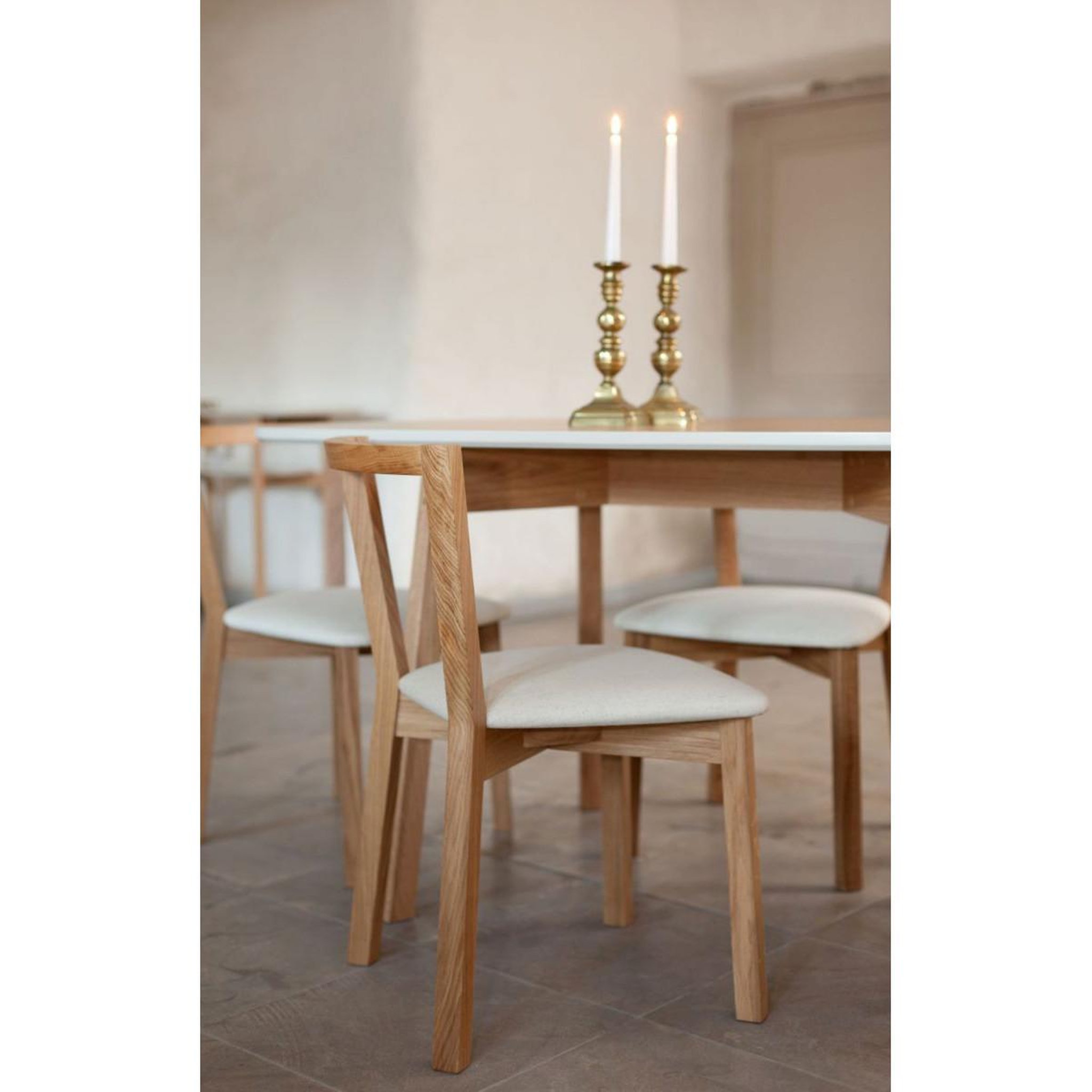 Voir la diapositive 3 : Paris Prix Lot de 2 chaises design  cee  75cm chêne & blanc