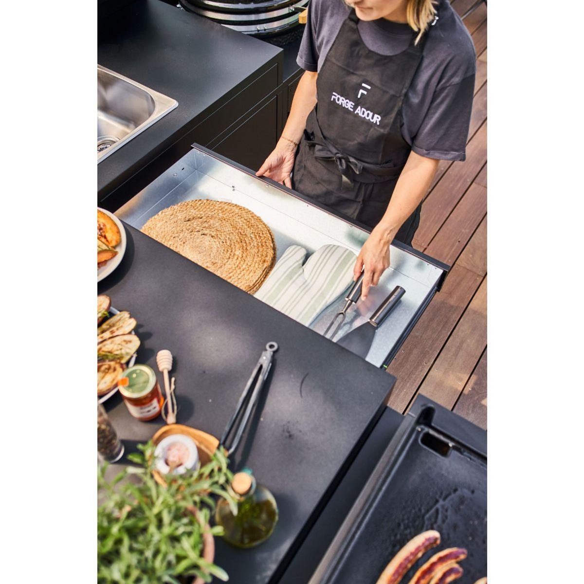 FORGE ADOUR Ustensile plancha Courte Titane