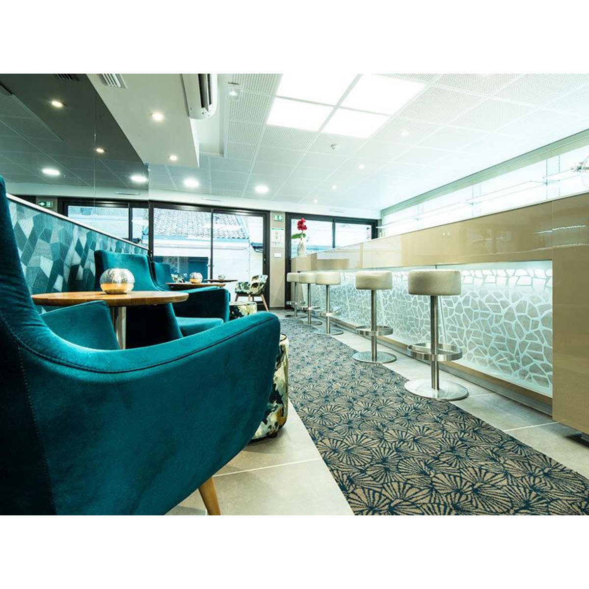 Smartbox Escale romantique au cœur de Saint-Raphaël : 2 jours en hôtel 4* avec champagne - Coffret Cadeau Séjour