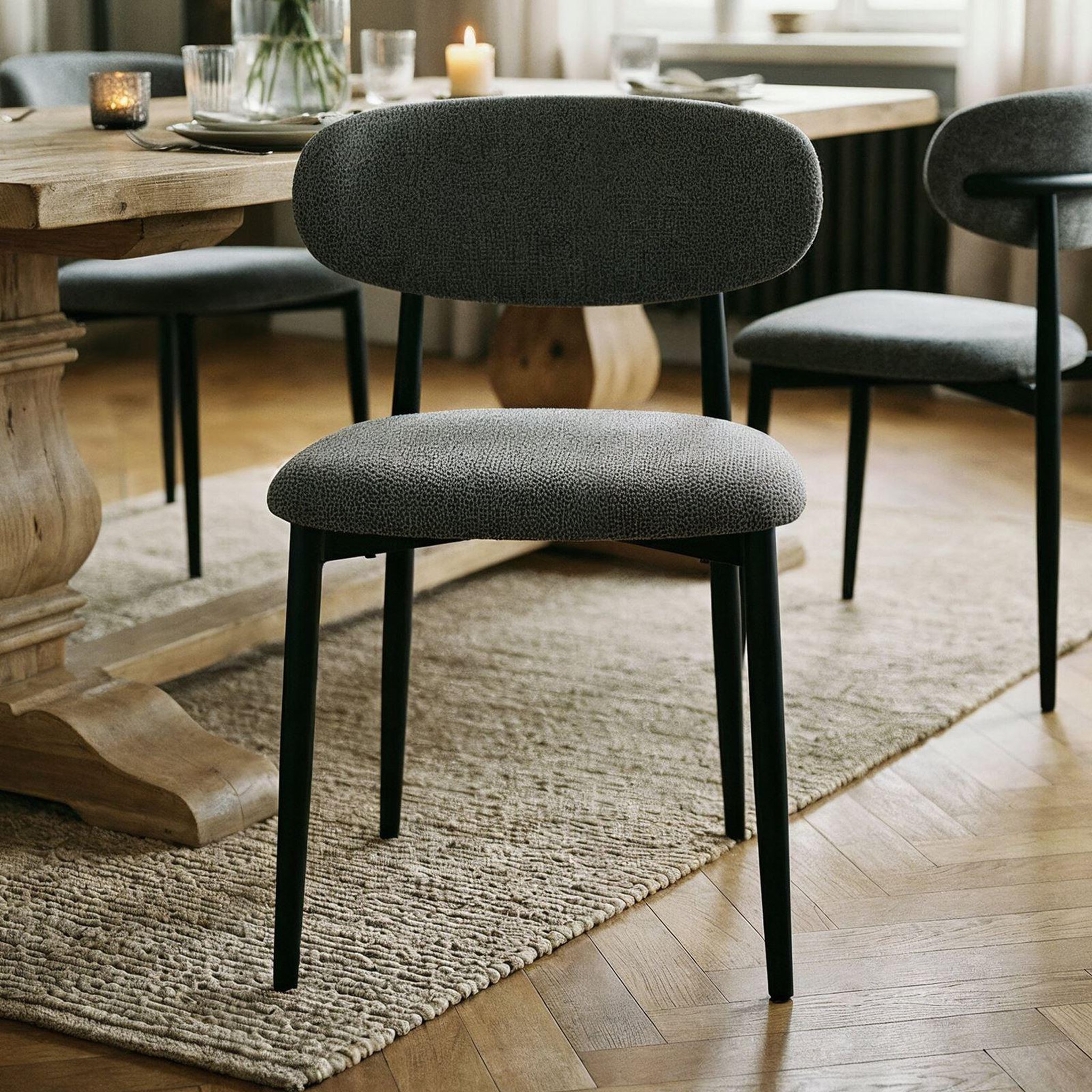 Voir la diapositive 2 : IDIMEX Lot de 2 chaises AZUL de salle à manger en tissu