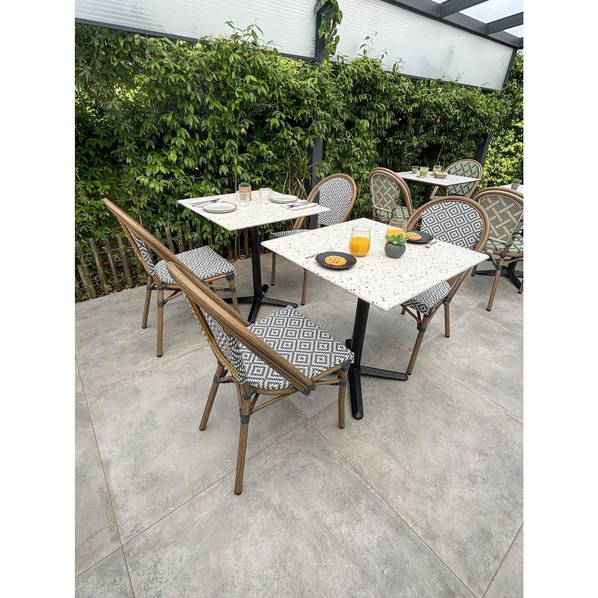 Paris Prix Ensemble Table de Jardin en Terrazzo & 2 Chaises  Bistro  70cm Bleu