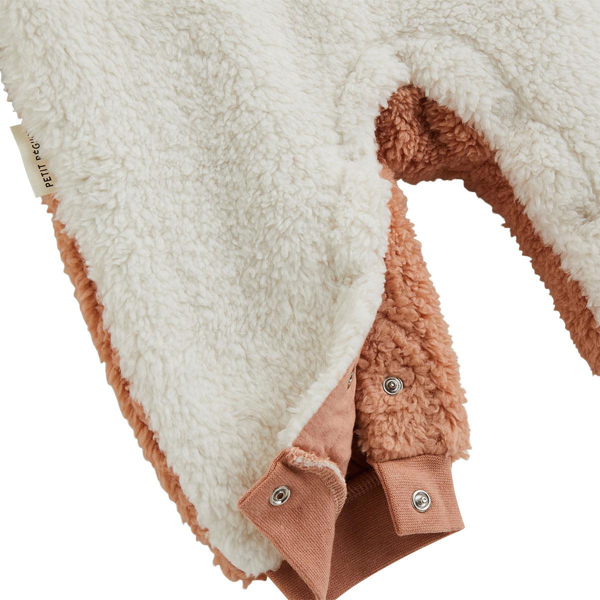 Voir la diapositive 4 : Petit BÃ©guin Surpyjama bébé en sherpa aimée